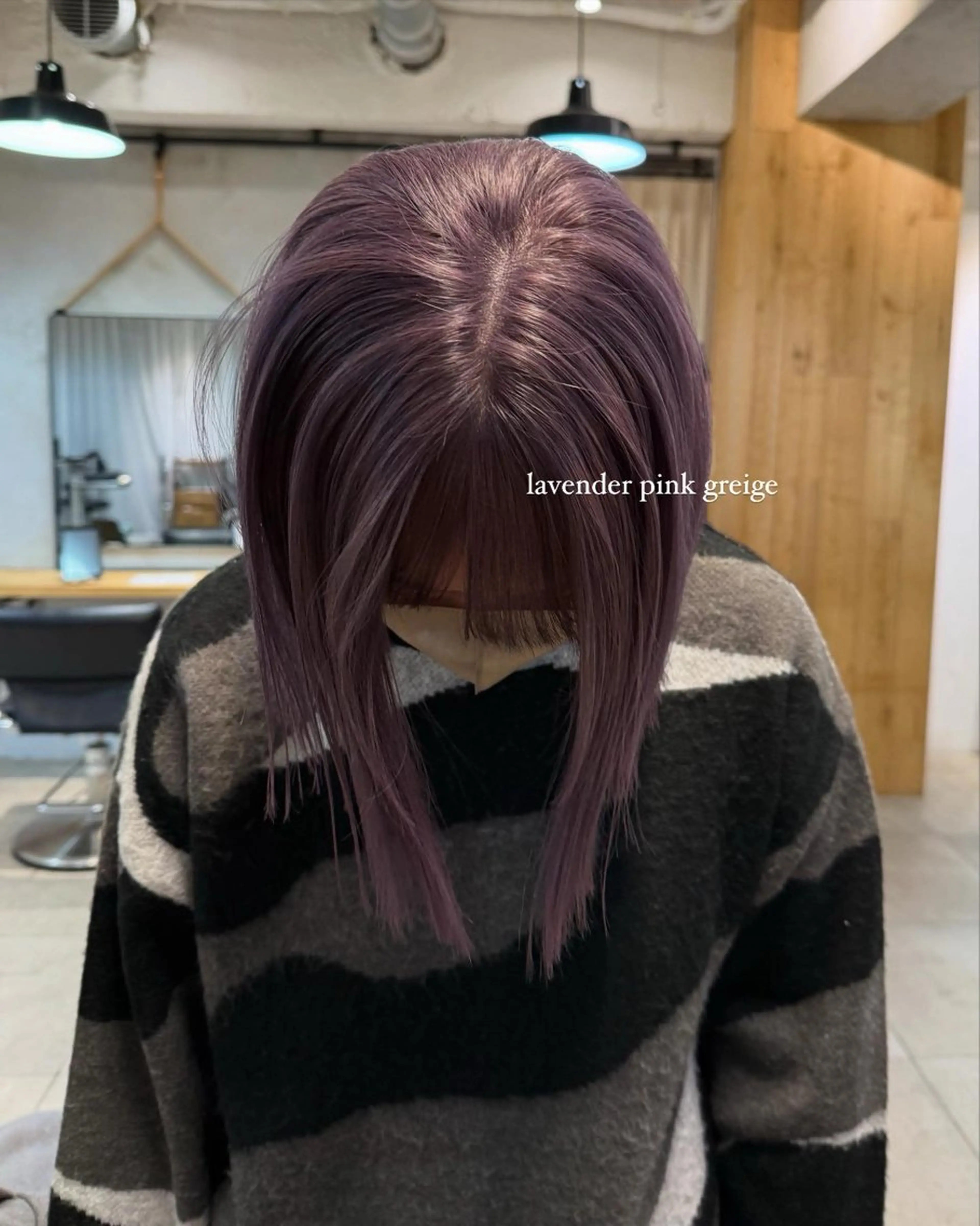 ミディアム カラー ミルクティー× グレージュMOMOのヘアスタイル