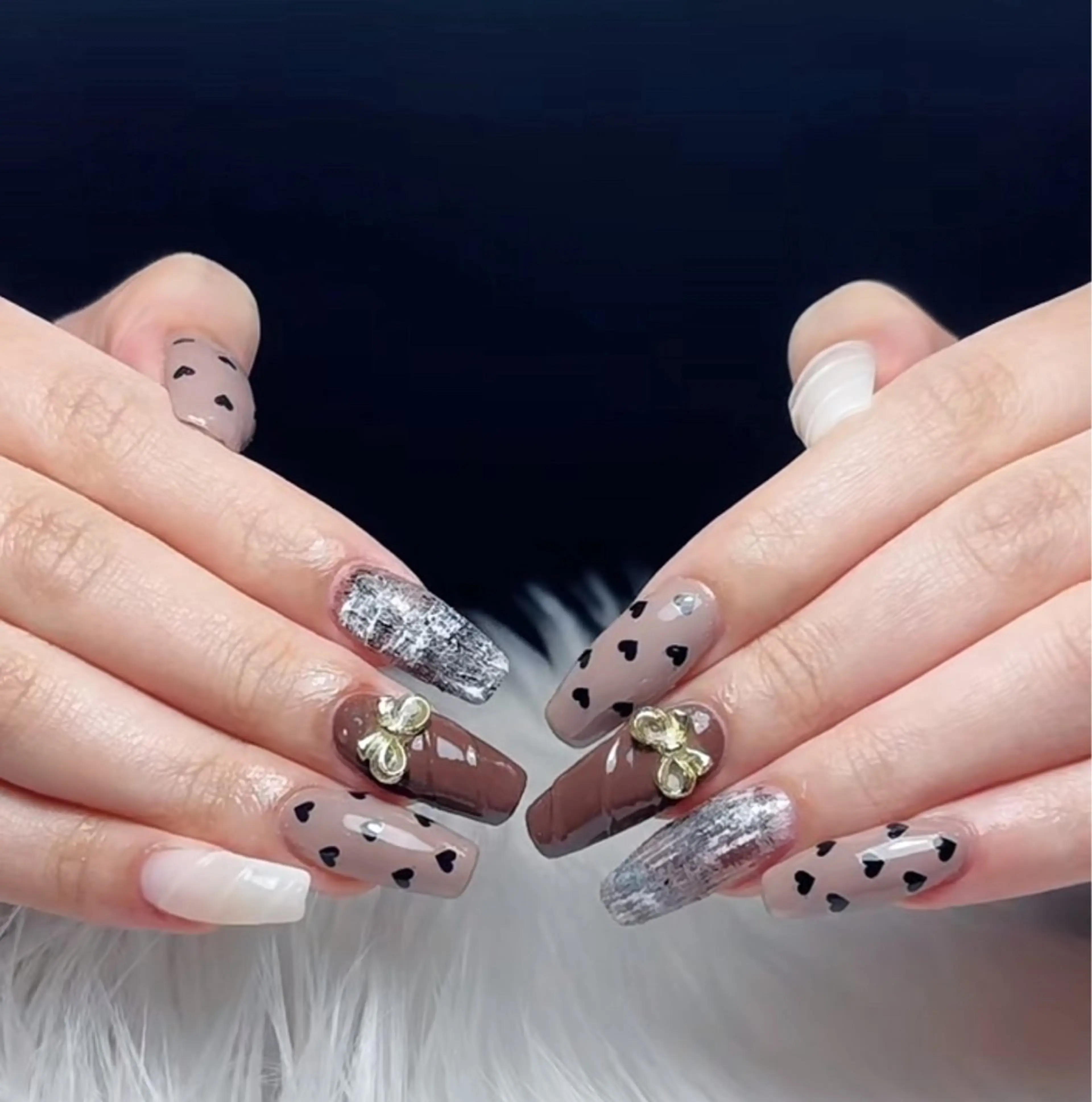 ネイル ハンドネイル コネコ ネイルサロンのネイルデザイン