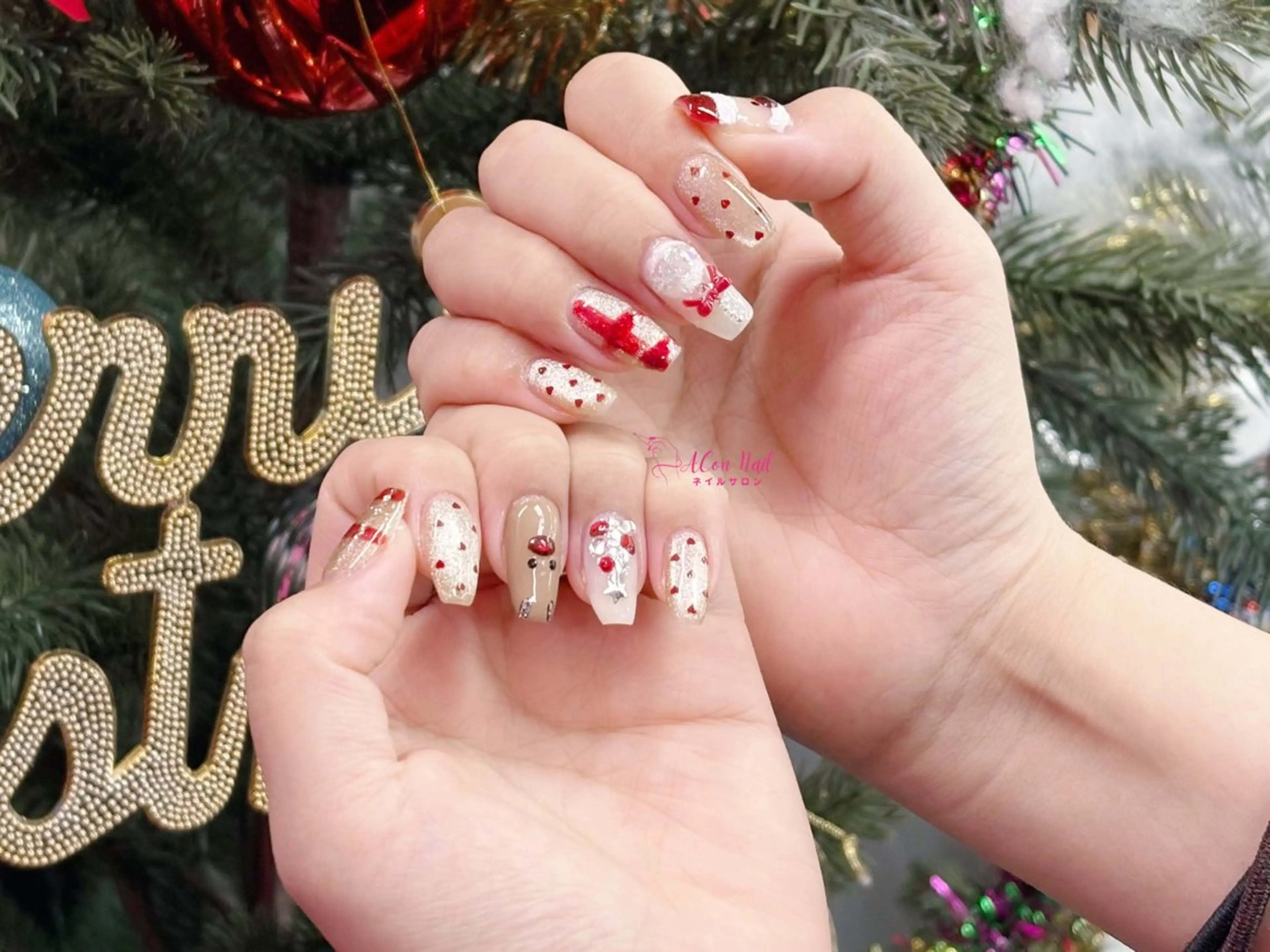 ネイル 桜ネイル 長さ出し フラワーネイル フレンチネイル ジェルネイル ハンドネイル AConNailSalon所属・ACon NailSalonのネイルデザイン