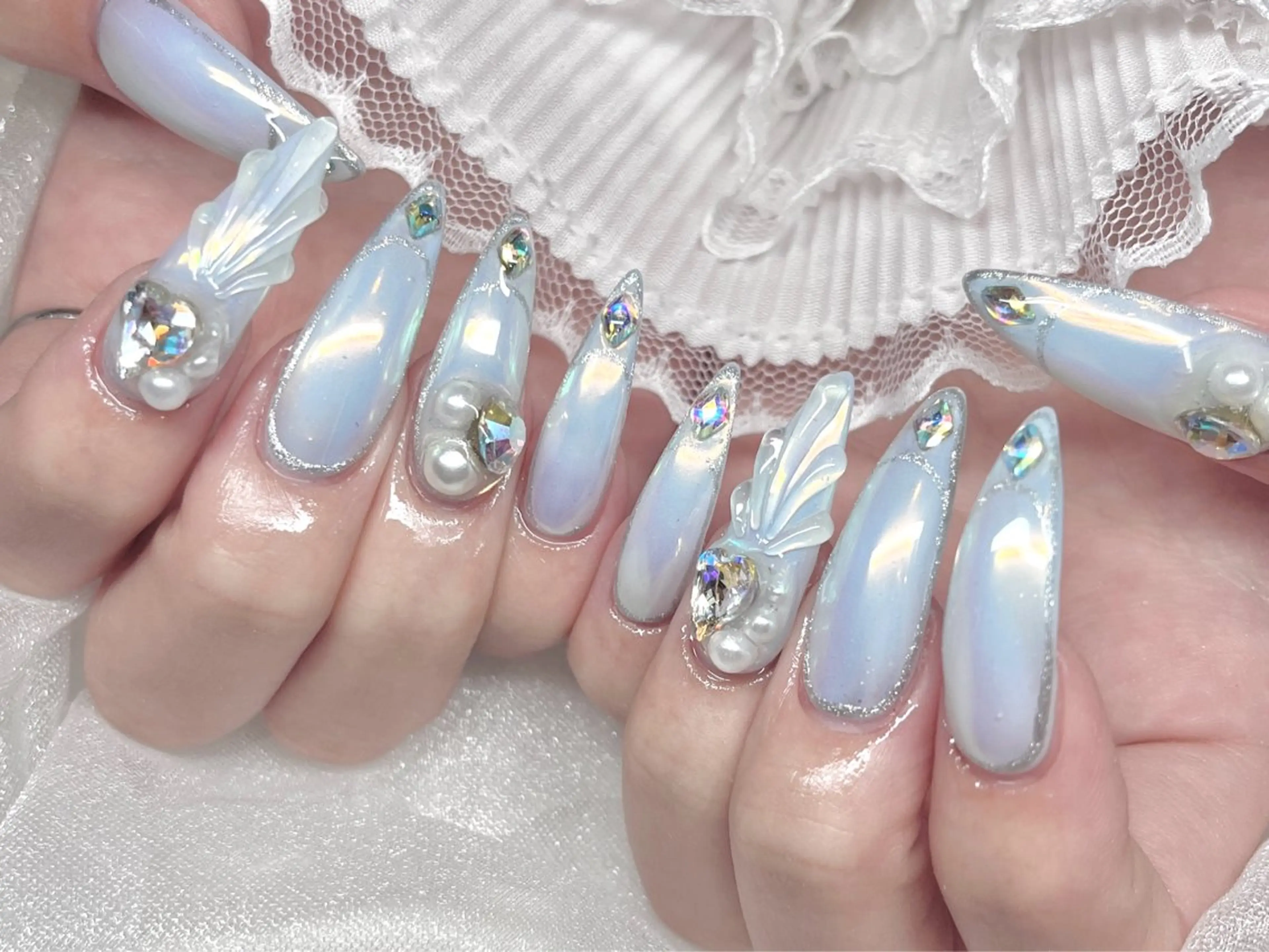 ネイル ハンドネイル moca  心斎橋店所属・moca心斎橋店 Aina🐈‍⬛🤍のネイルデザイン