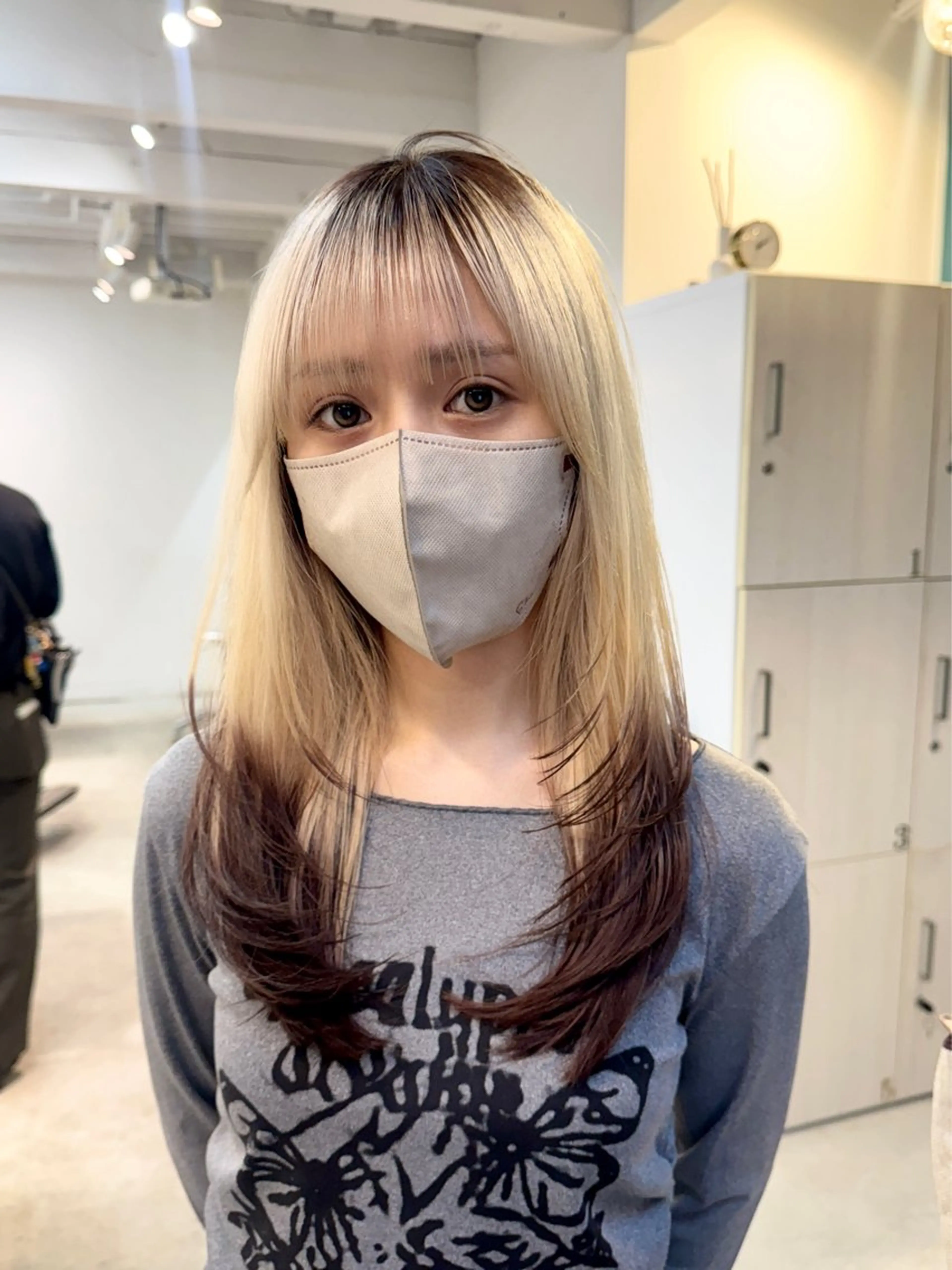 ロング カラー ヘアカラー トリートメント 透明感カラー/ハイト ーン/メイク/umiのヘアスタイル