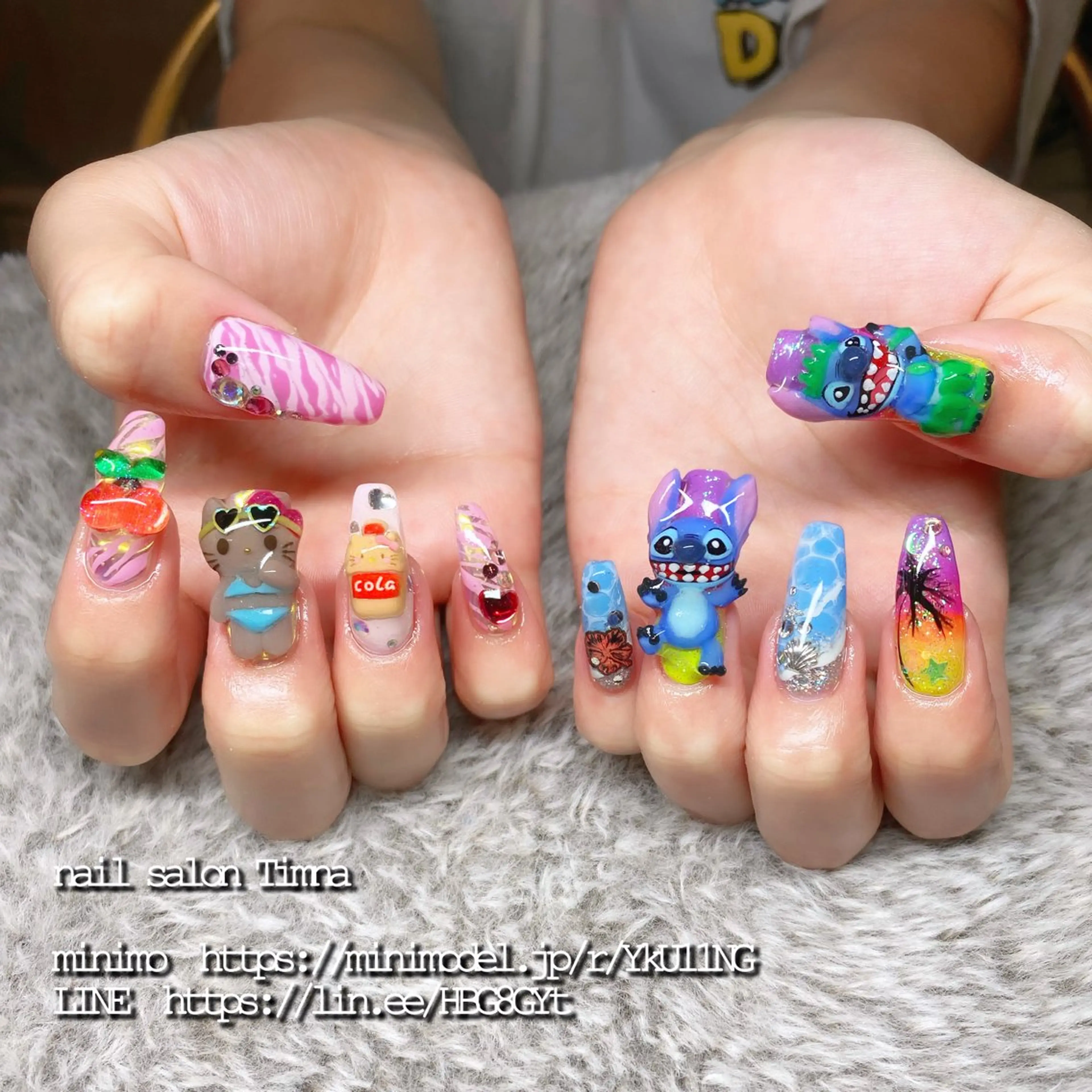 ロング ハンドネイル NAILSALON 🍔Timna🍟のネイルデザイン