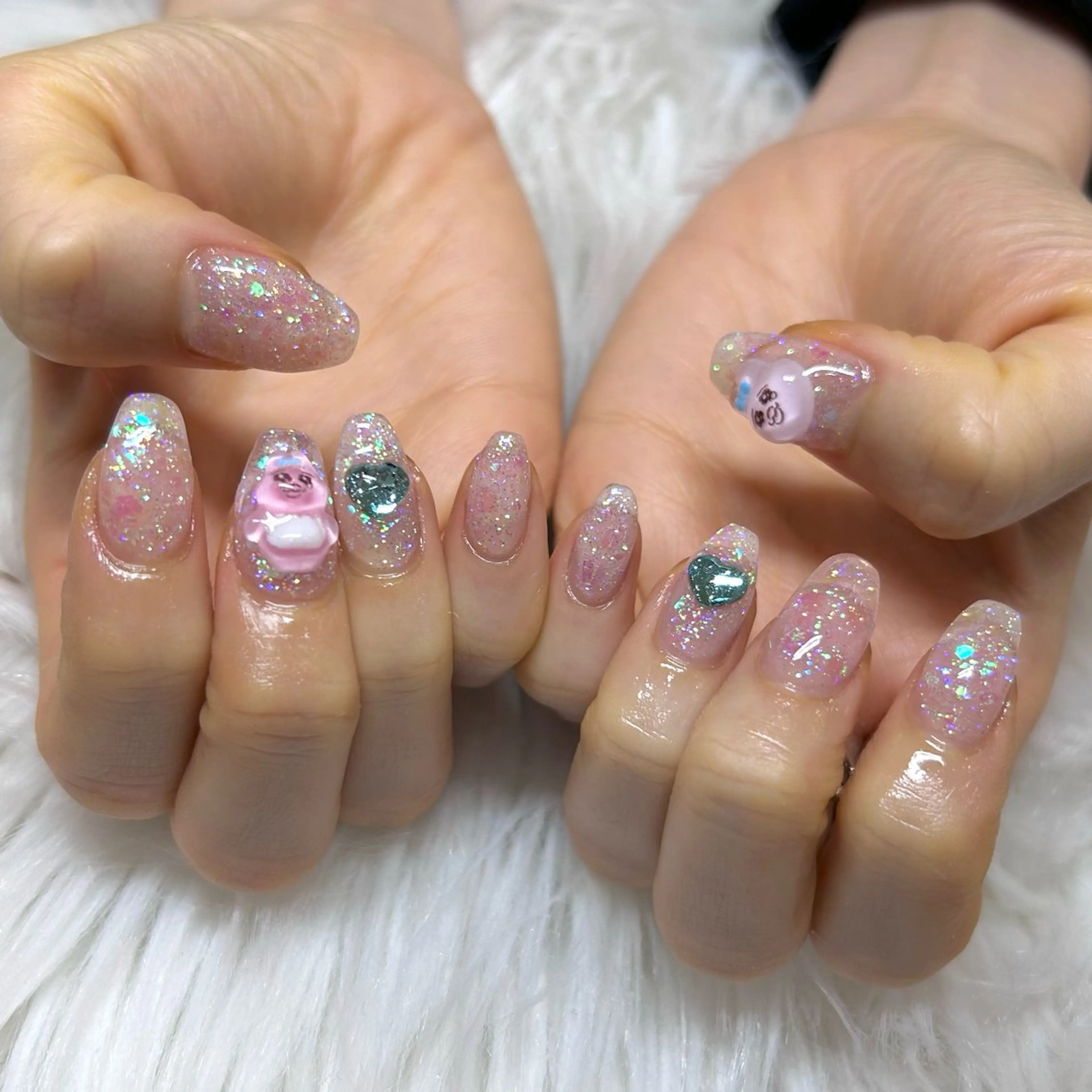 ネイル ハート ホログラムネイル SOARE TADAのネイルデザイン