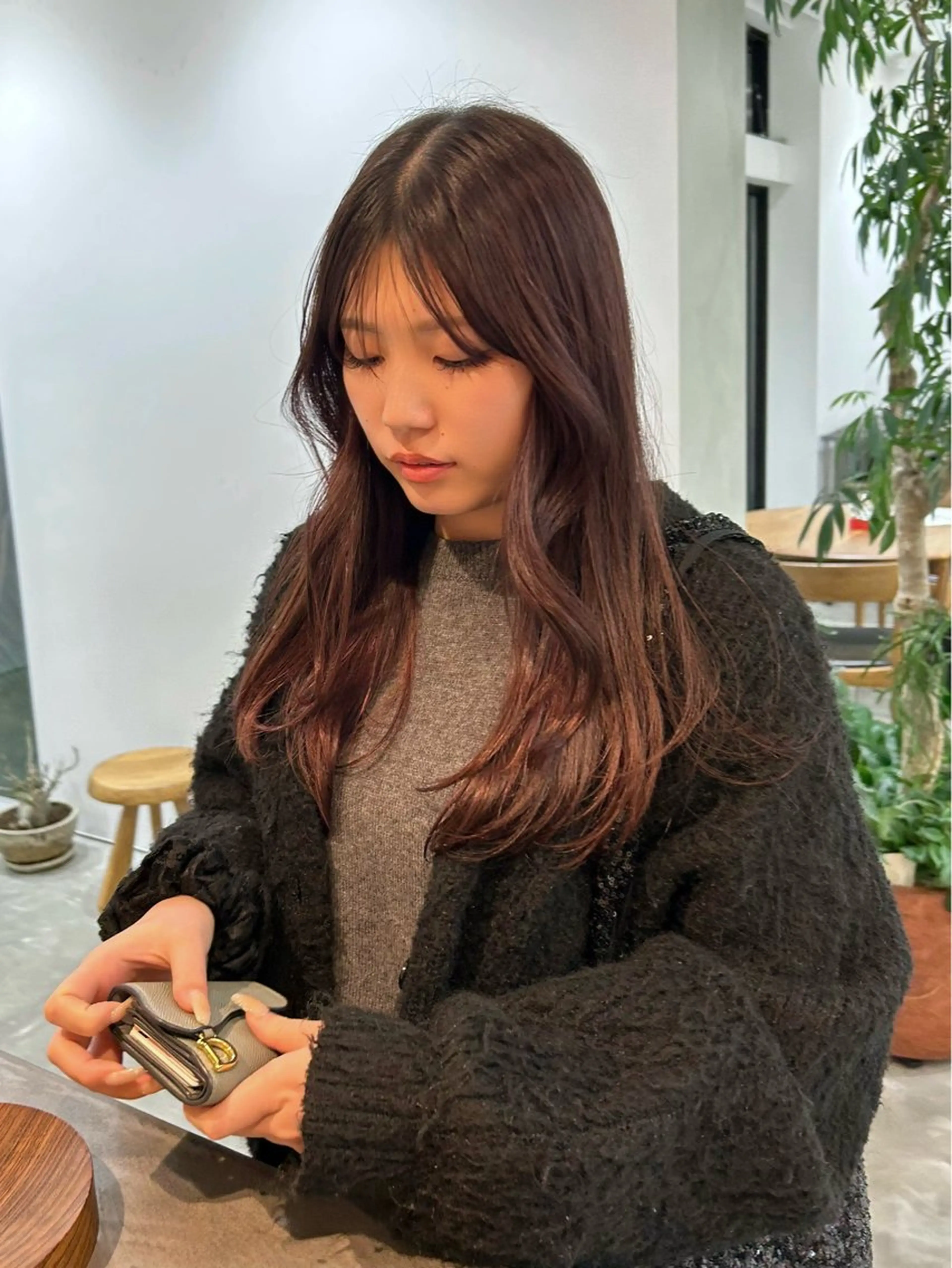 ロング Tommy所属・平田 知優のヘアスタイル