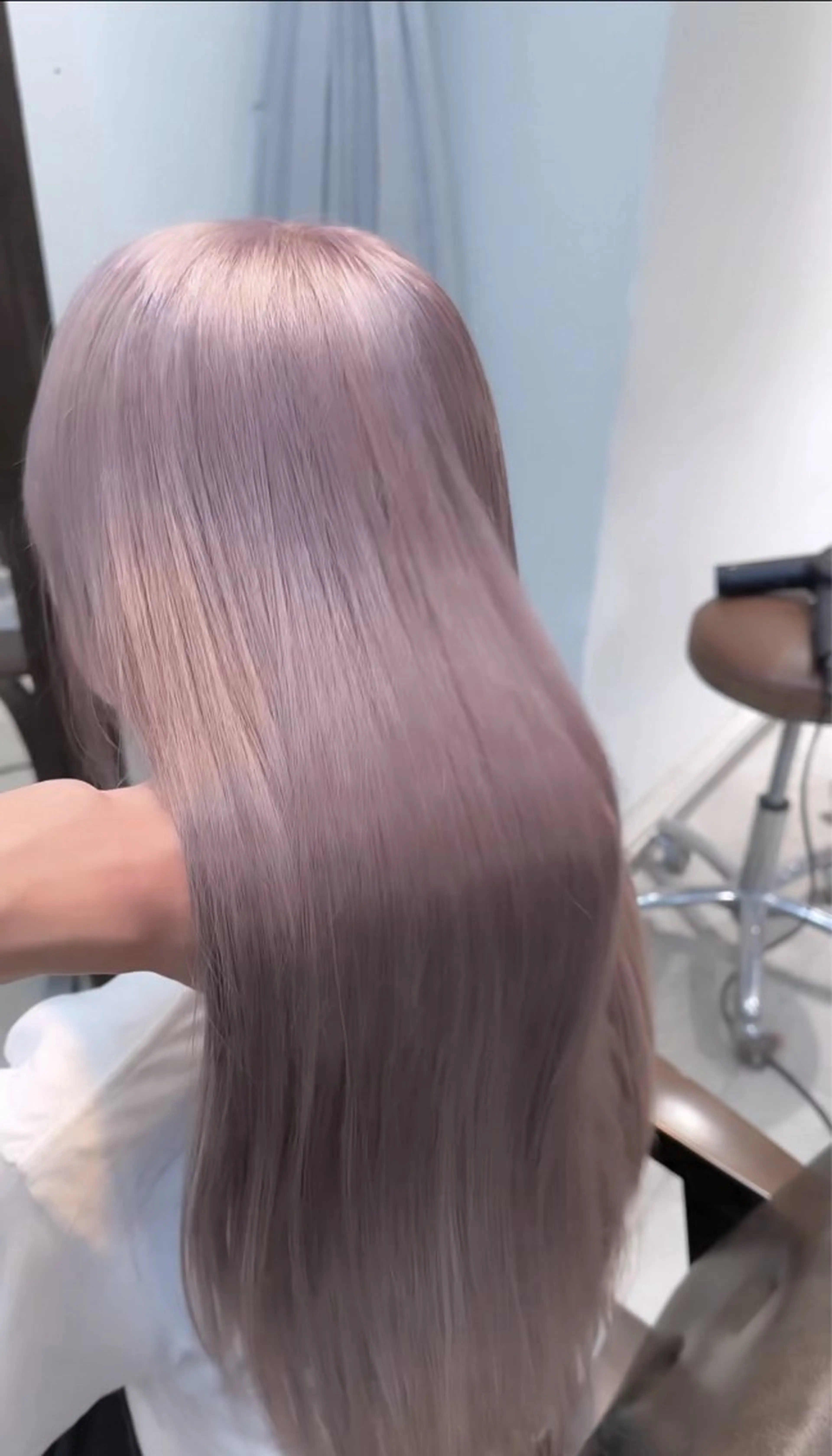 ミディアム カラー パーマ ヘアアレンジ ヘアカラー トリートメント ブリーチカラー🤍 颯馬🐈‍⬛のヘアスタイル