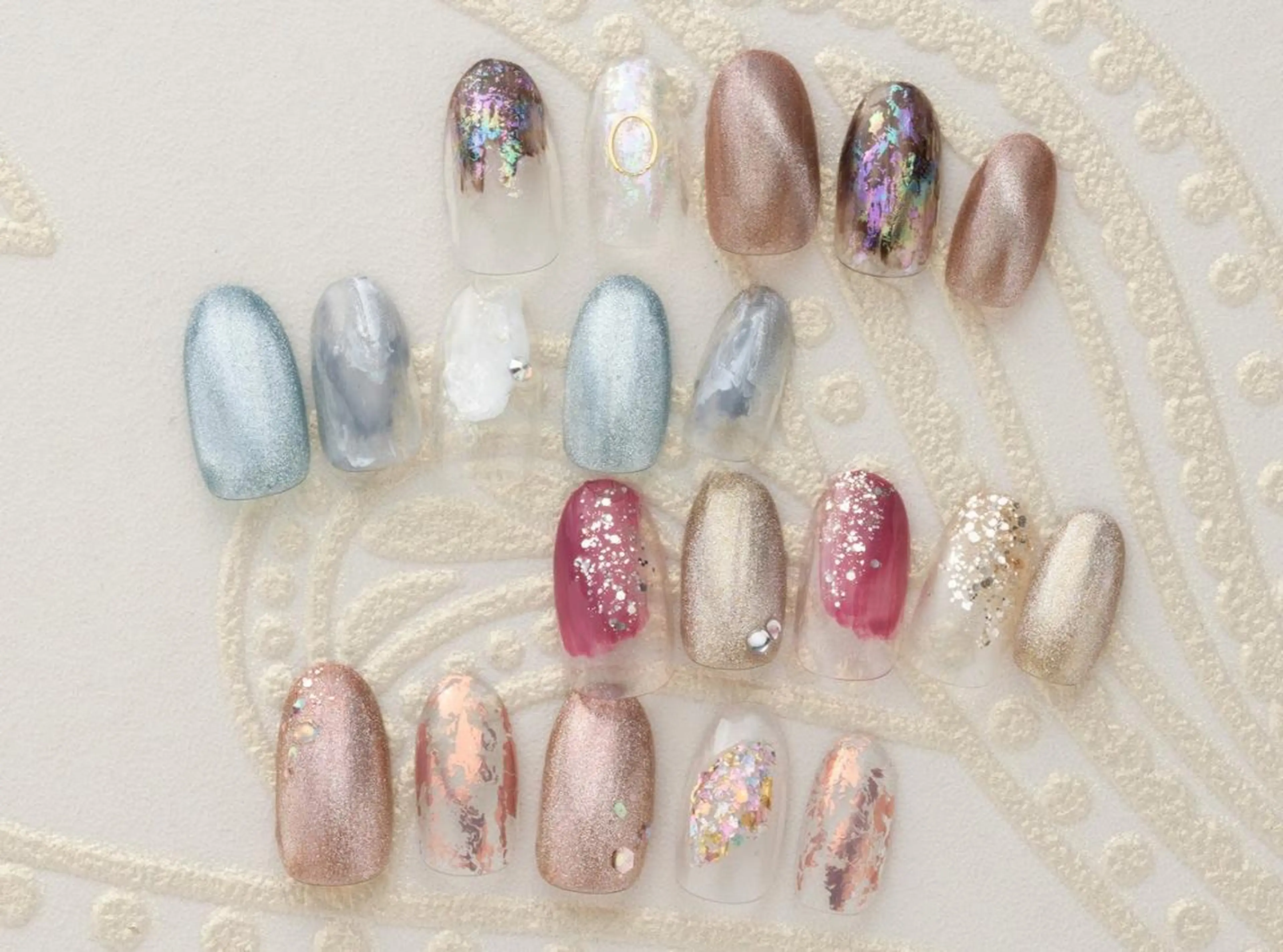 ★新規 ★【オフなし】マグネットデザインコース【上品なキラキラで光の角度で色も変わる大人可愛いデザイン🙋‍♀️💓】の写真