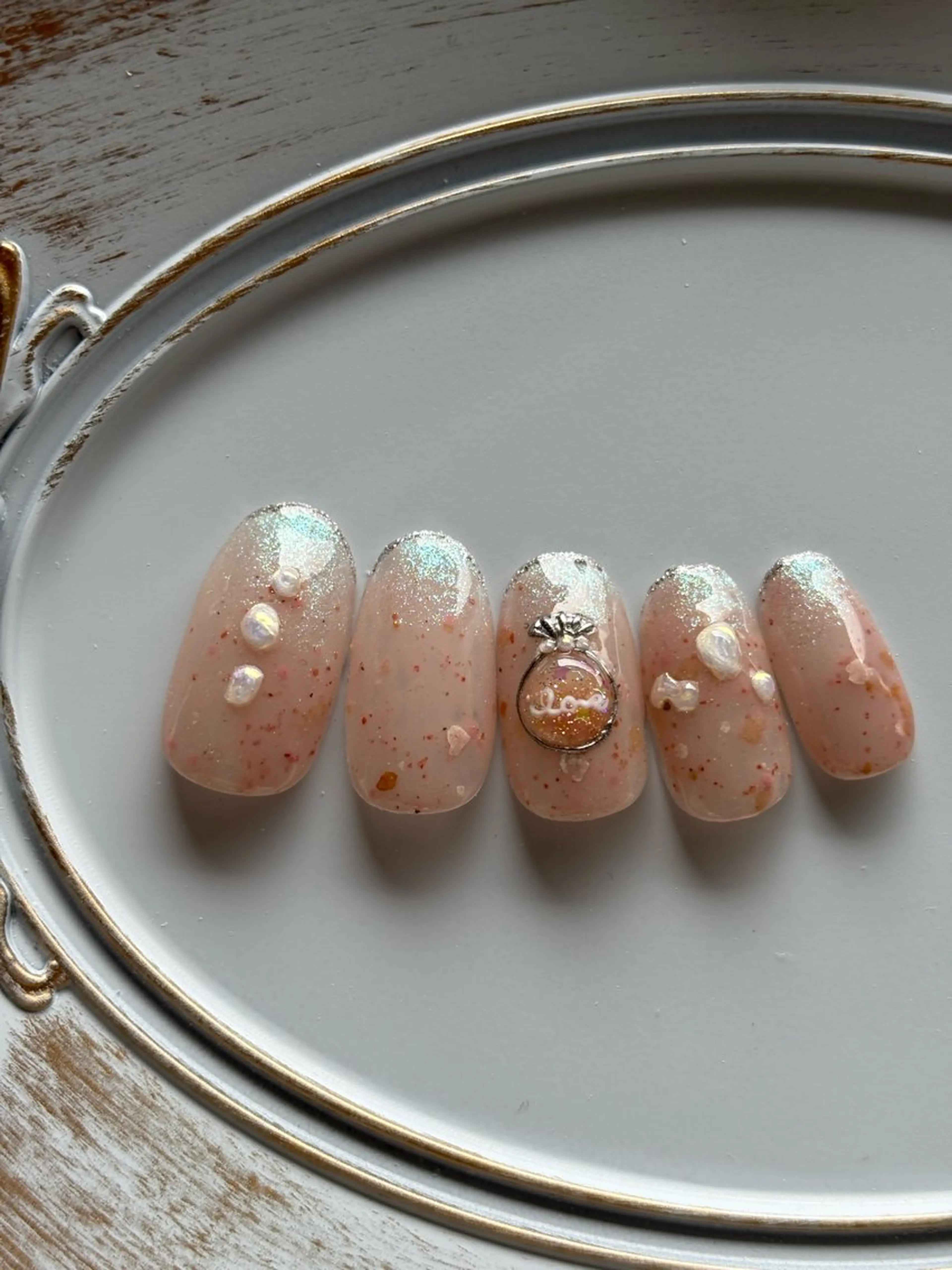 ネイル ハンドネイル FIORITURA Maikoのネイルデザイン