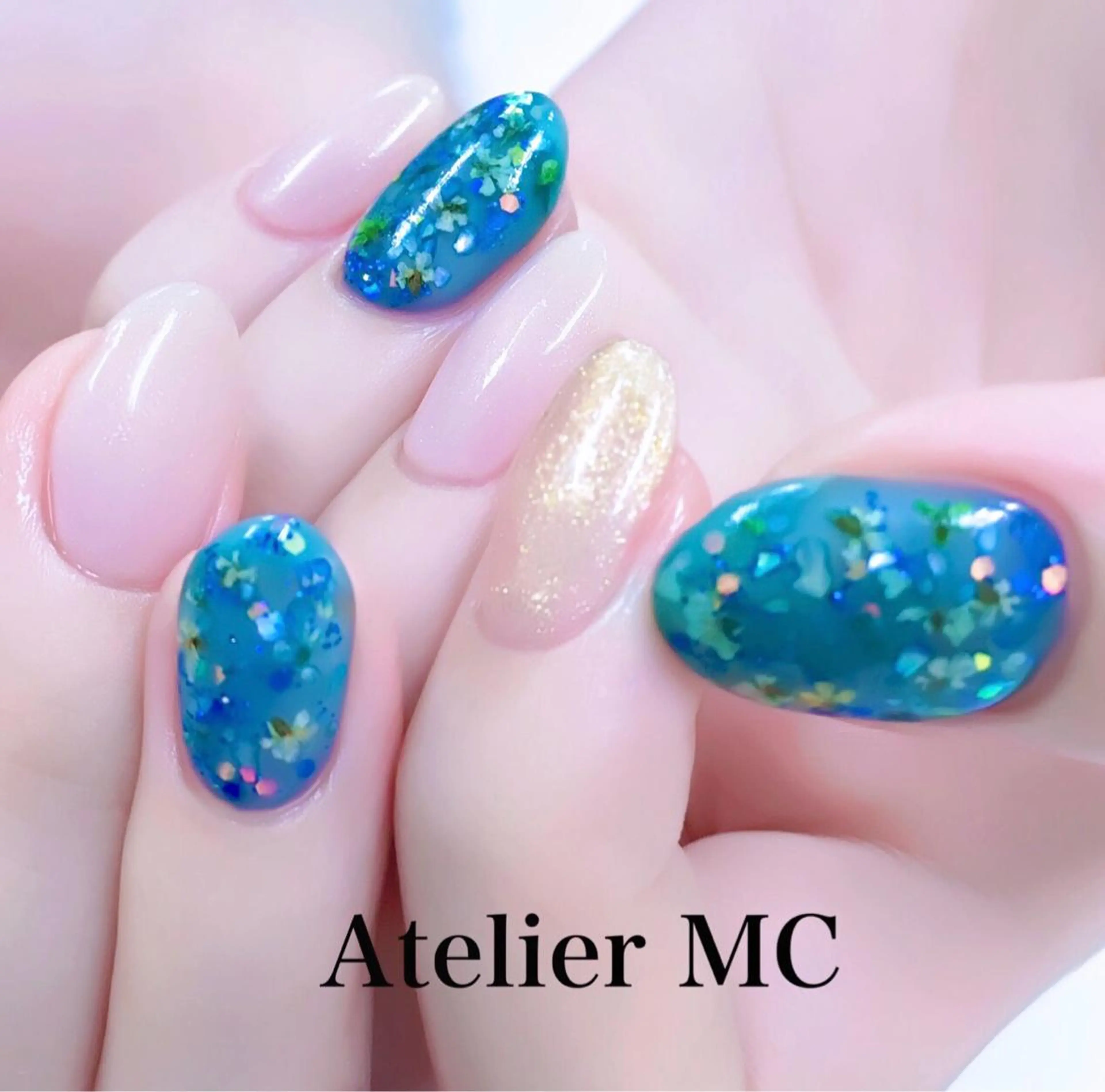 ネイル アトリエ エムシー 【新富町・東銀座】のネイルデザイン