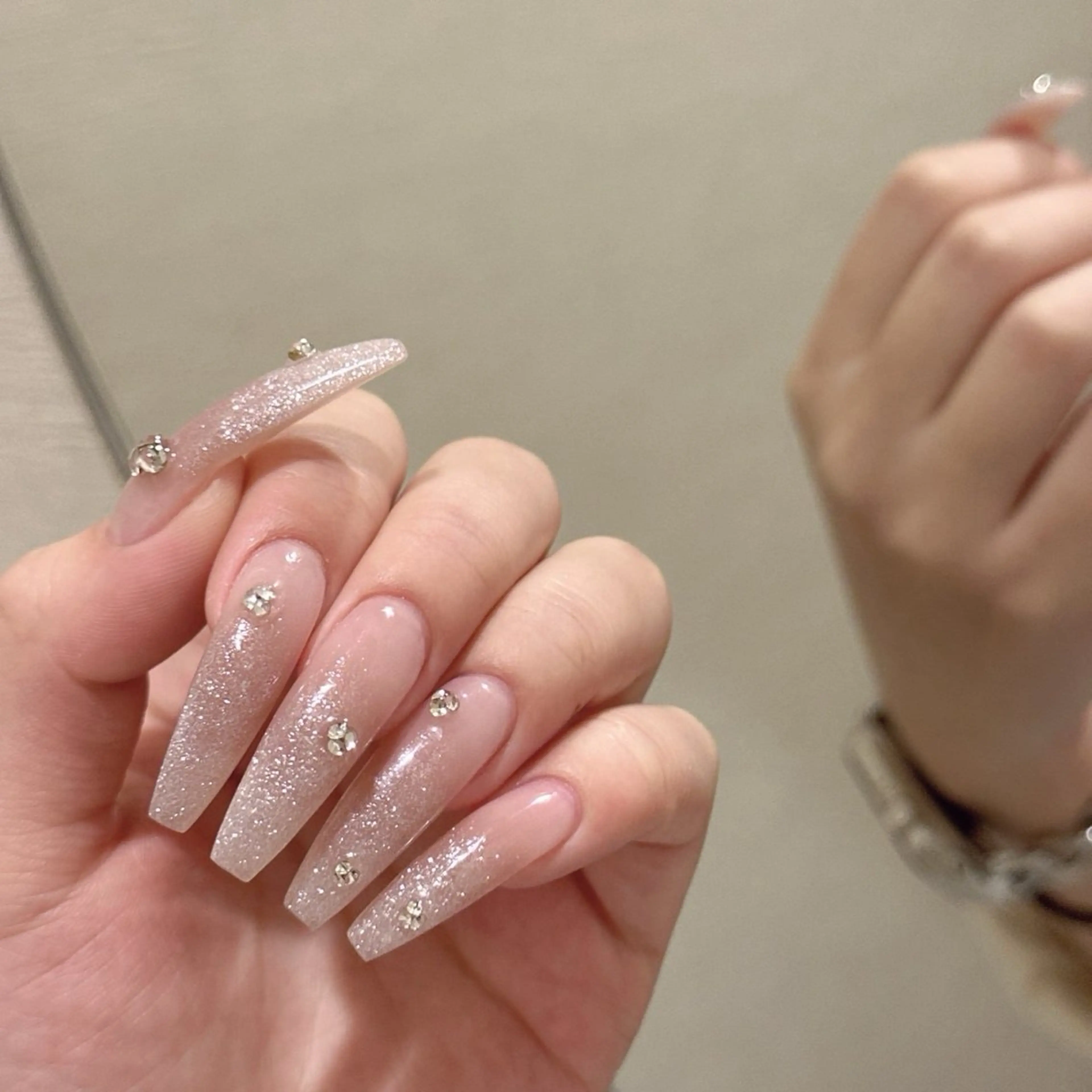 ネイル ハンドネイル Ris🎀 ネイル/ワンホンのネイルデザイン