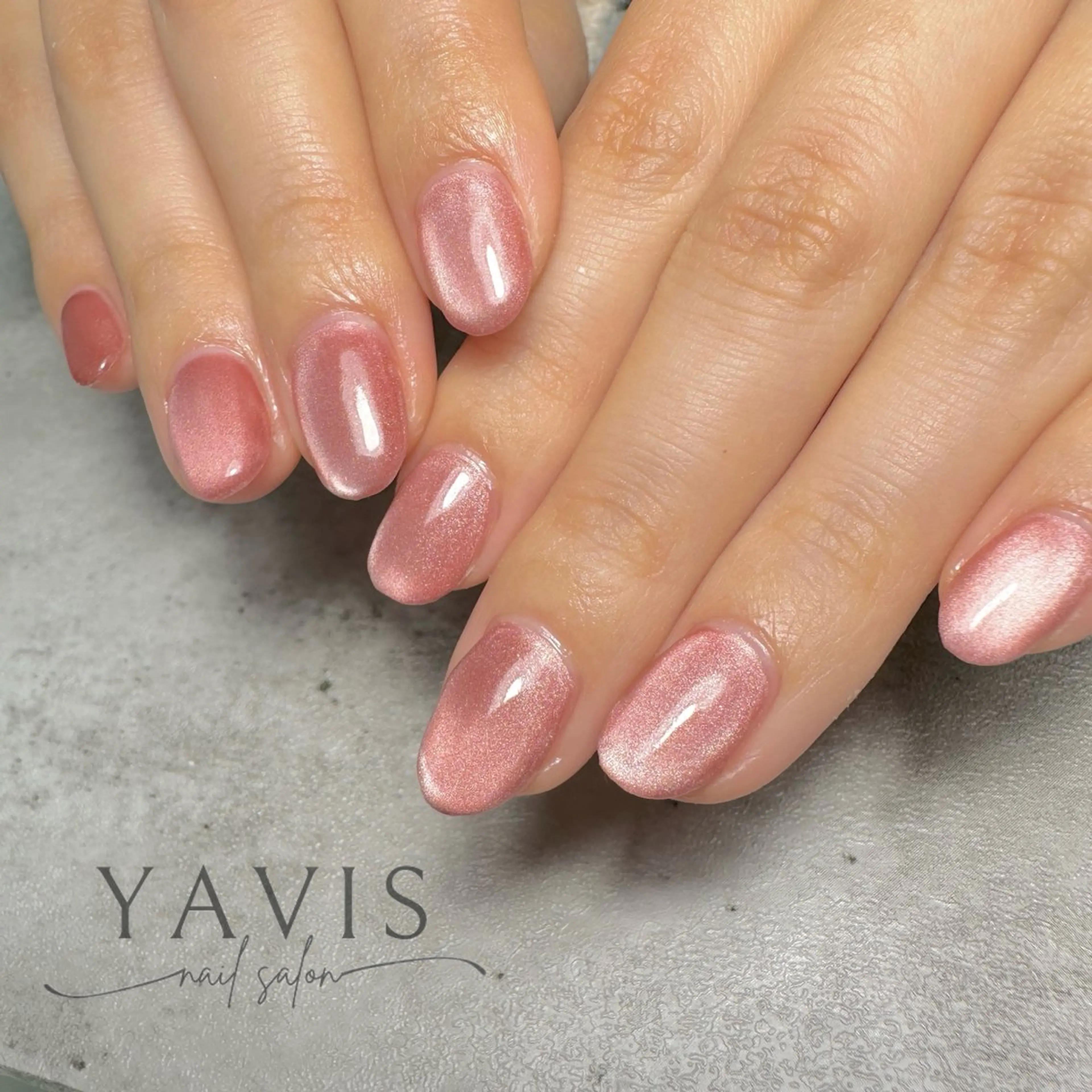 ネイル マグネットネイル ハンドネイル YAVIS_ nailのネイルデザイン