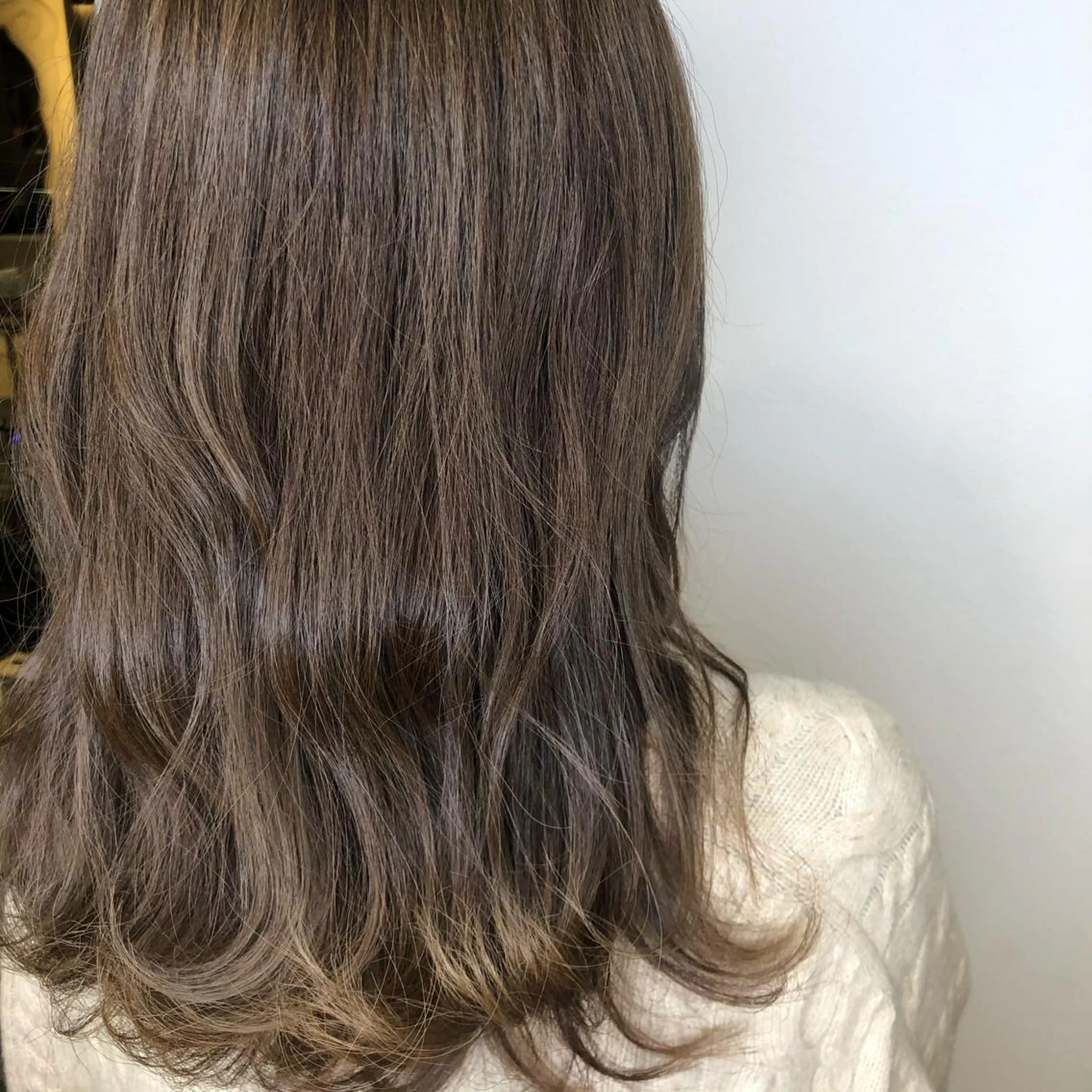 ロング カラー ベージュカラー ブラウンカラー ブラウンベージュ イルミナカラー 門田 恭弥のヘアスタイル