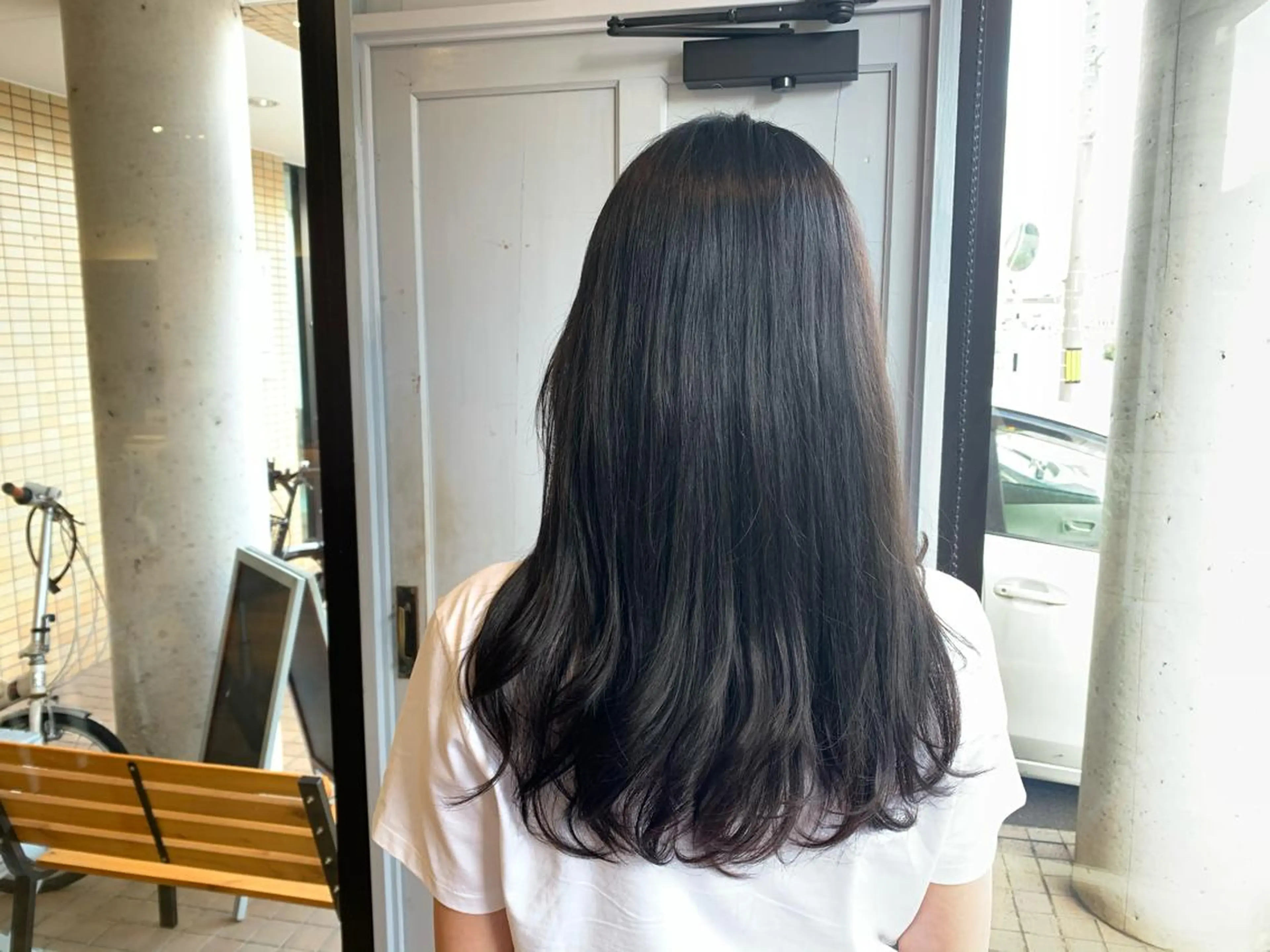 ロング カラー ヘアカラー トリートメント ツキダテ ユイのヘアスタイル