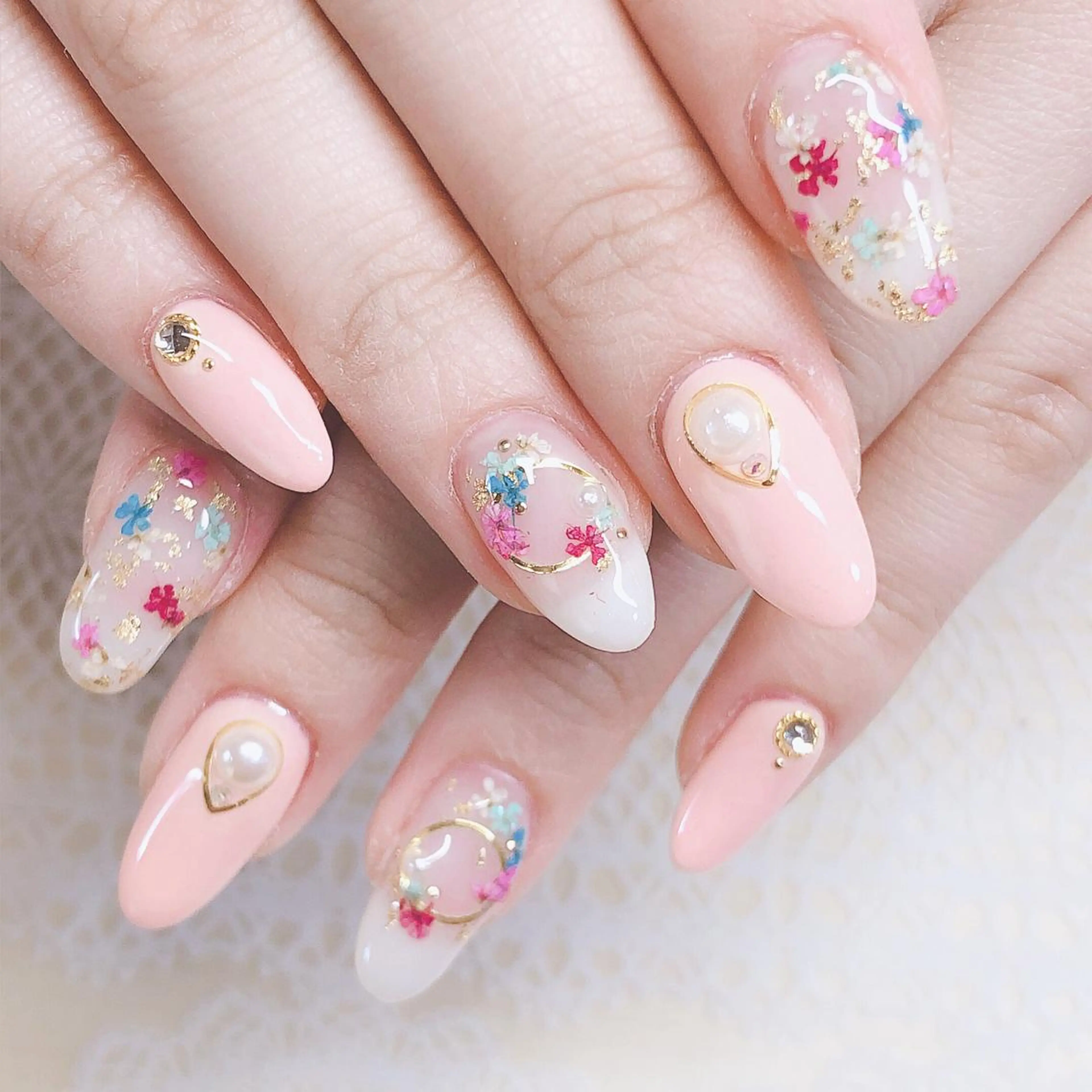 ネイル freel Beautyのネイルデザイン