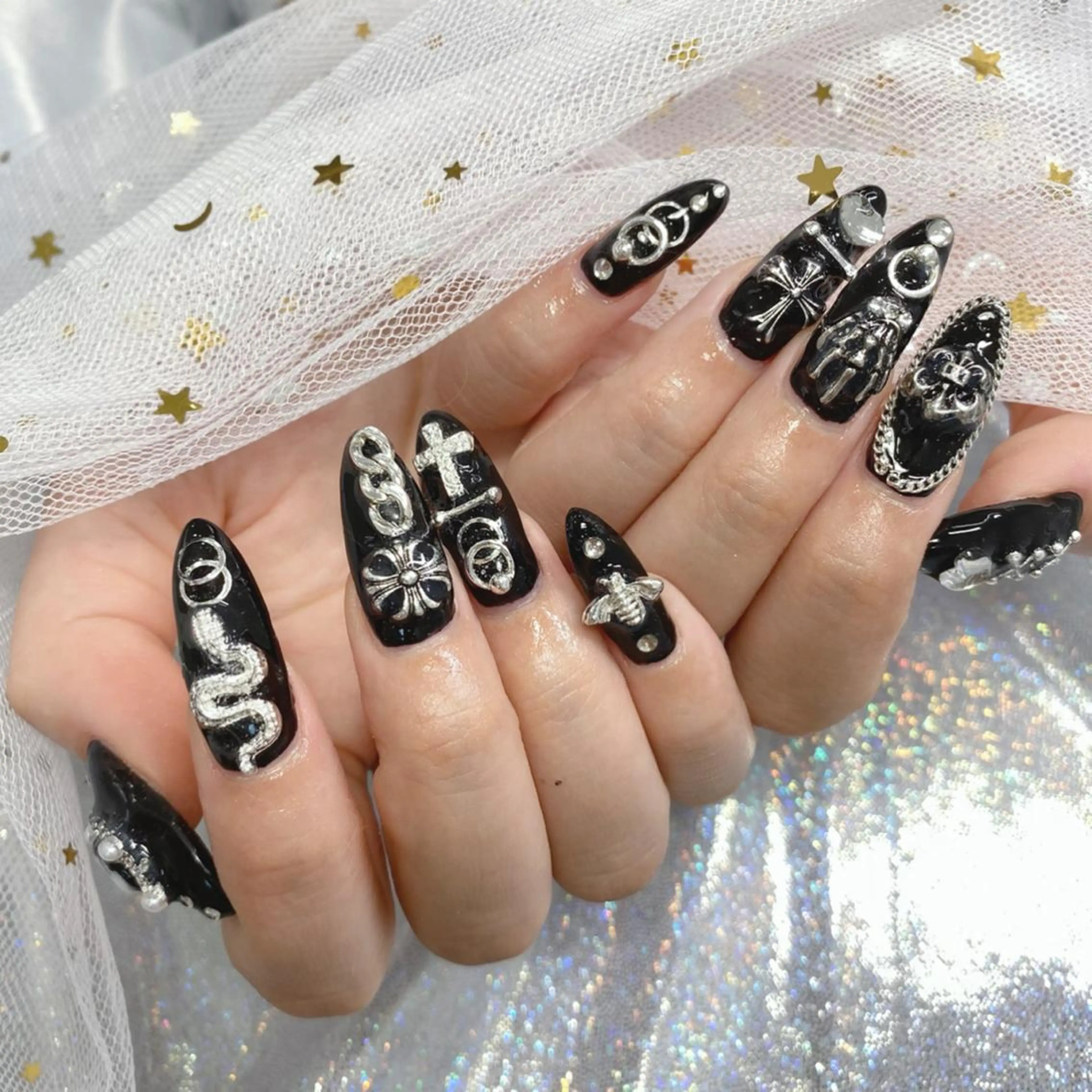 ネイル Nail Salon & MORE.のネイルデザイン