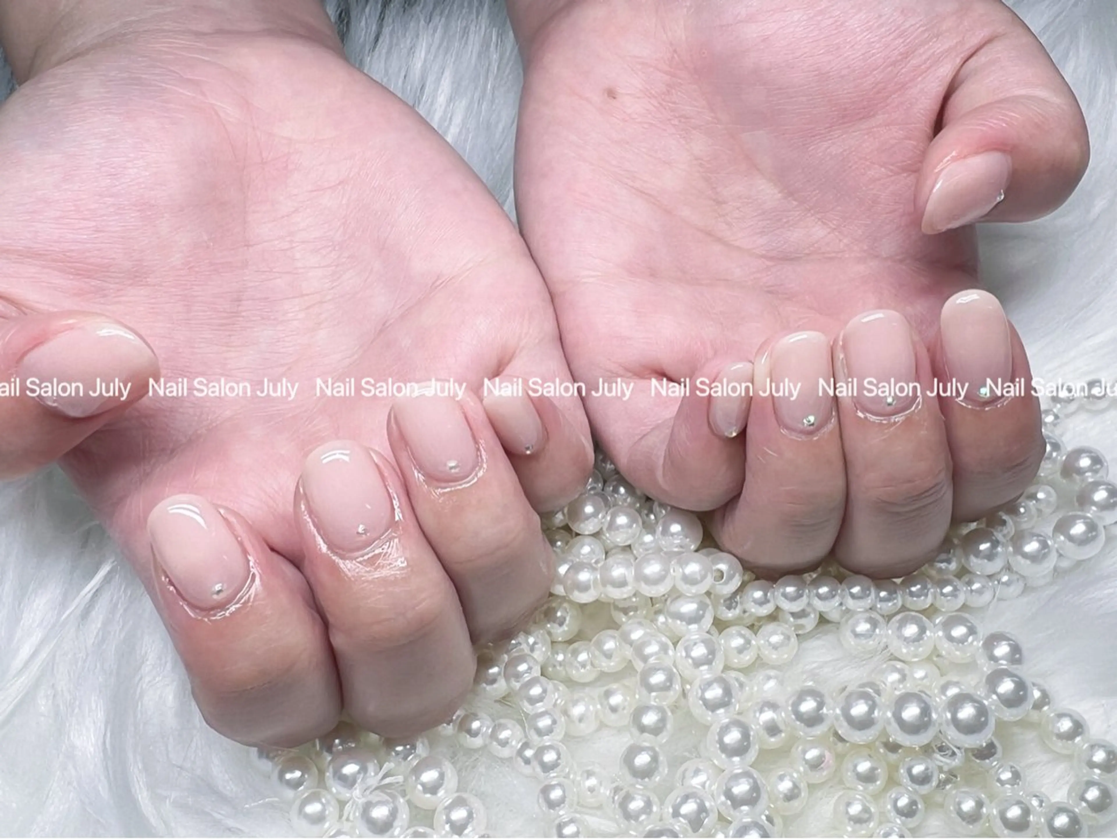 ネイル アートネイル オーロラネイル ジェルネイル ガーリー キラキラネイル ハンドネイル July モモのネイルデザイン