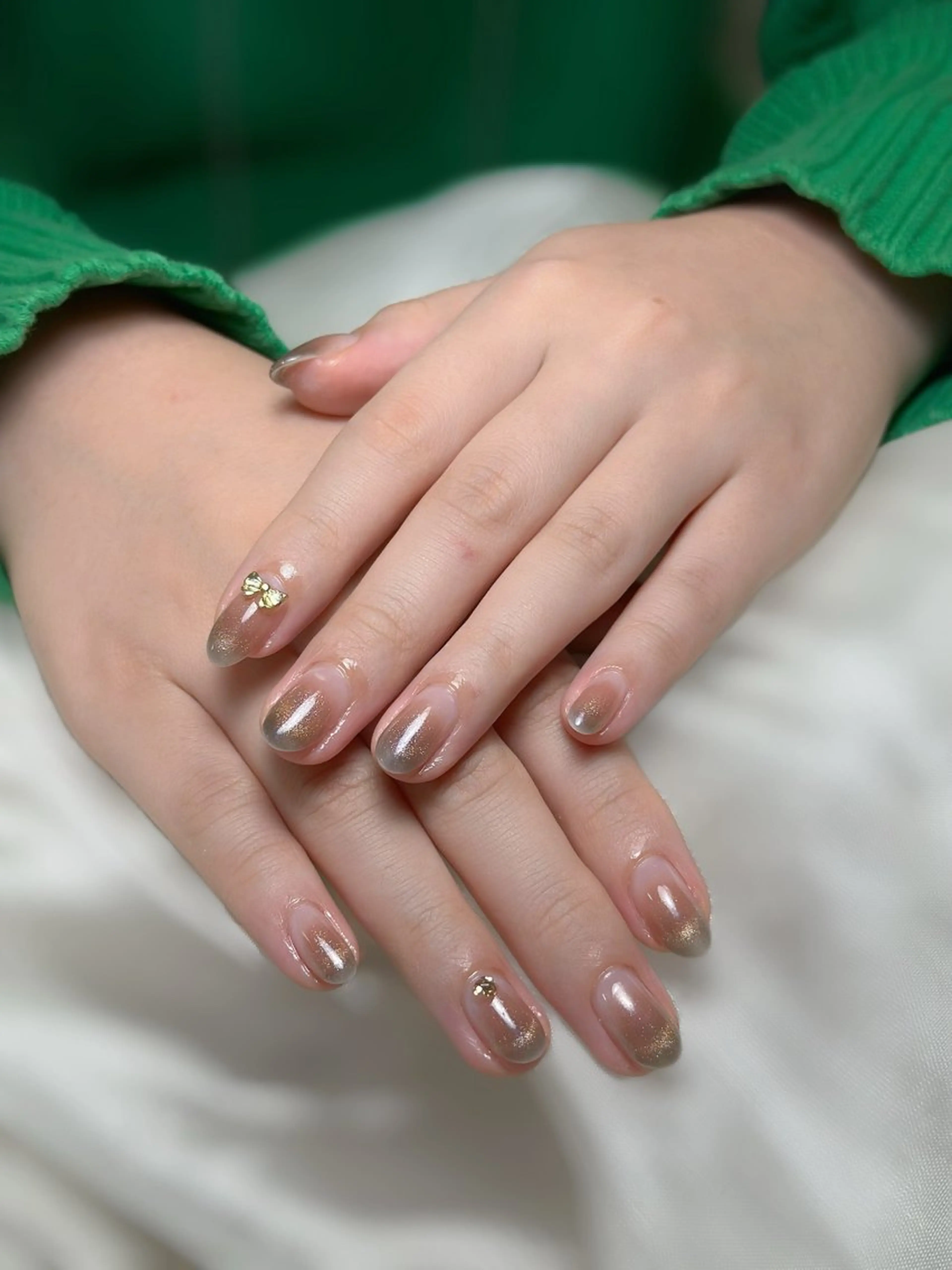 ネイル ハンドネイル Maggie nailクロのネイルデザイン