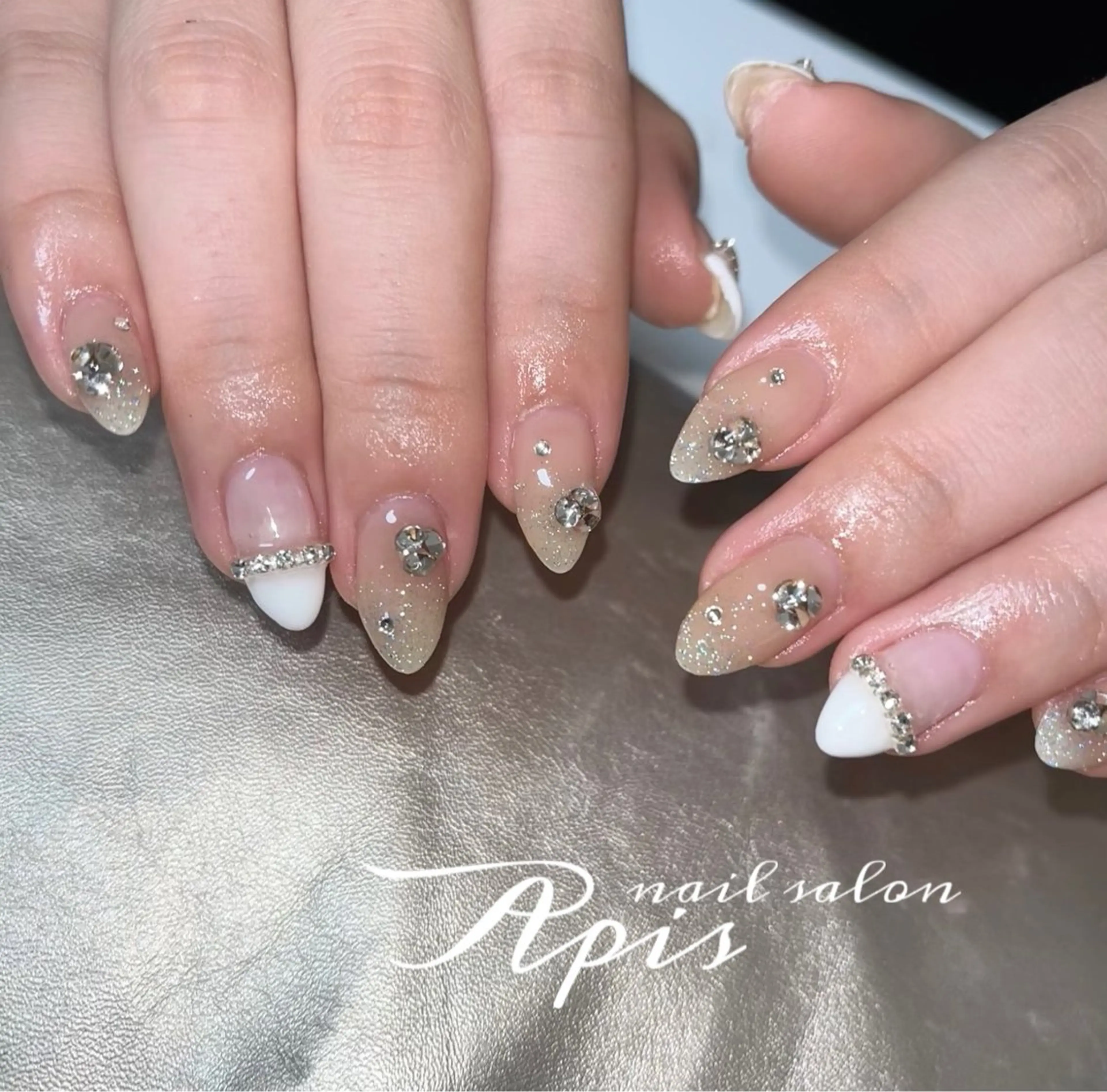 ネイル nailsalon Apis所属・Apis manakaのネイルデザイン