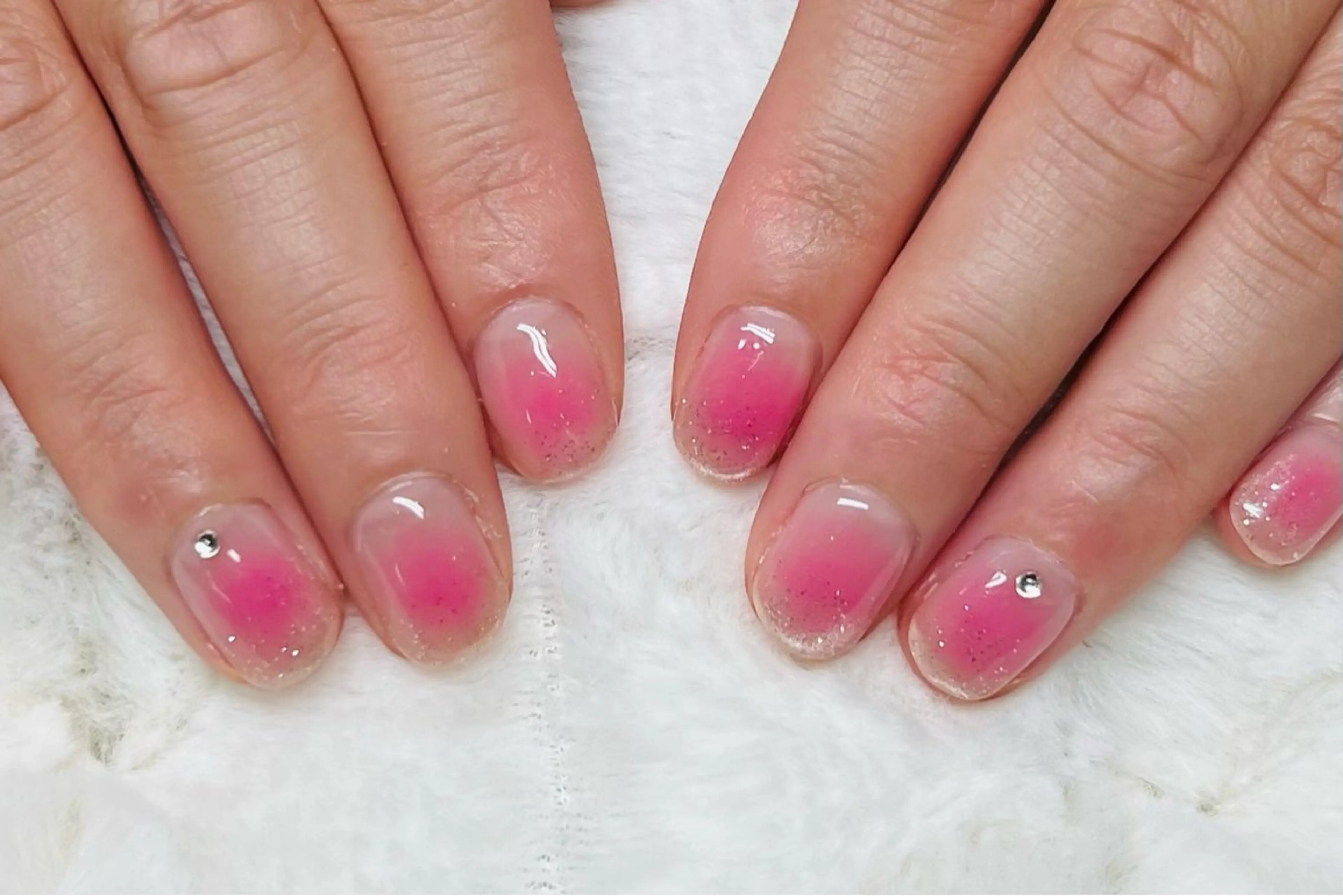 ネイル チークネイル 山田 将也のネイルデザイン