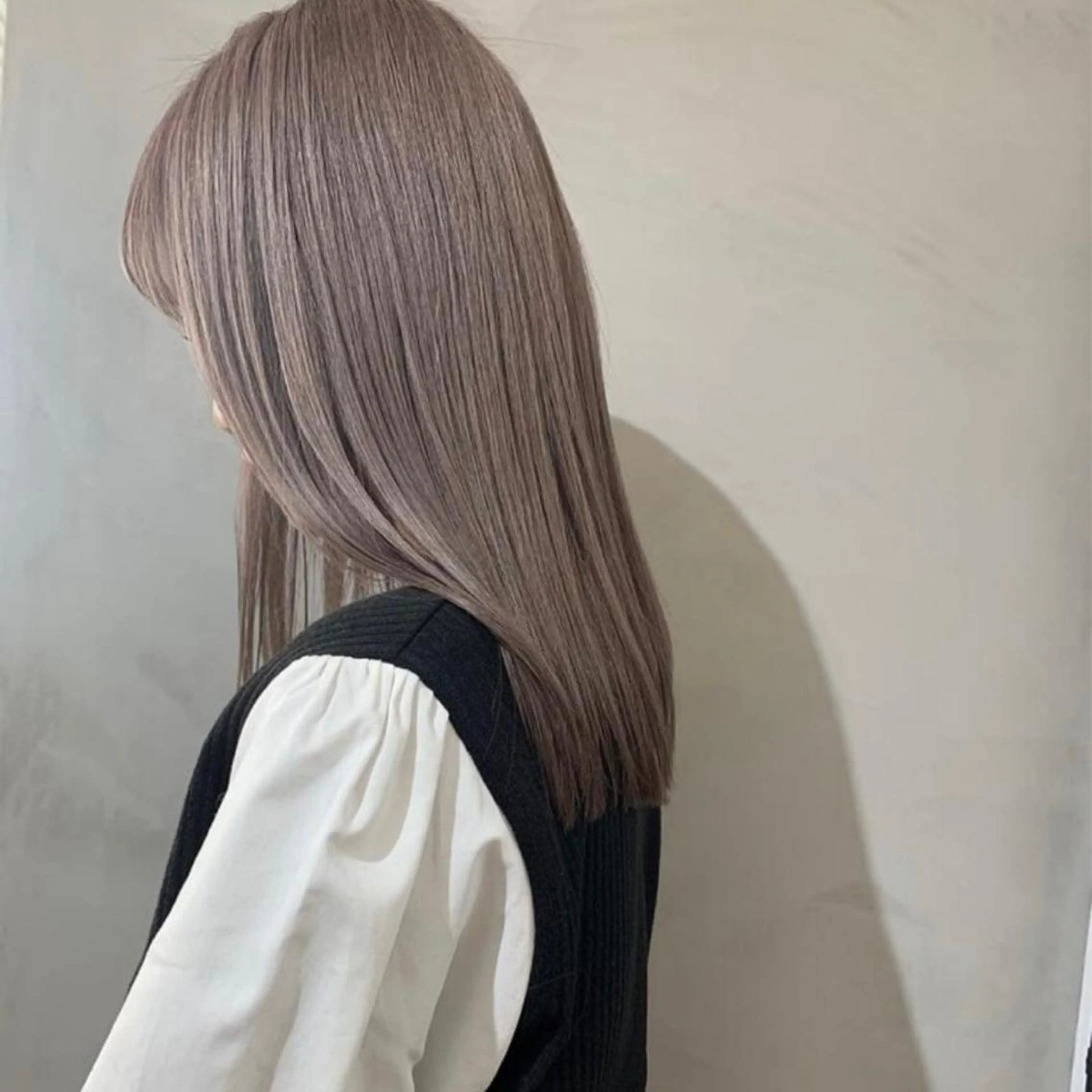 セミロング カラー ショート・ボブパーマ 指名No.1かけるのヘアスタイル