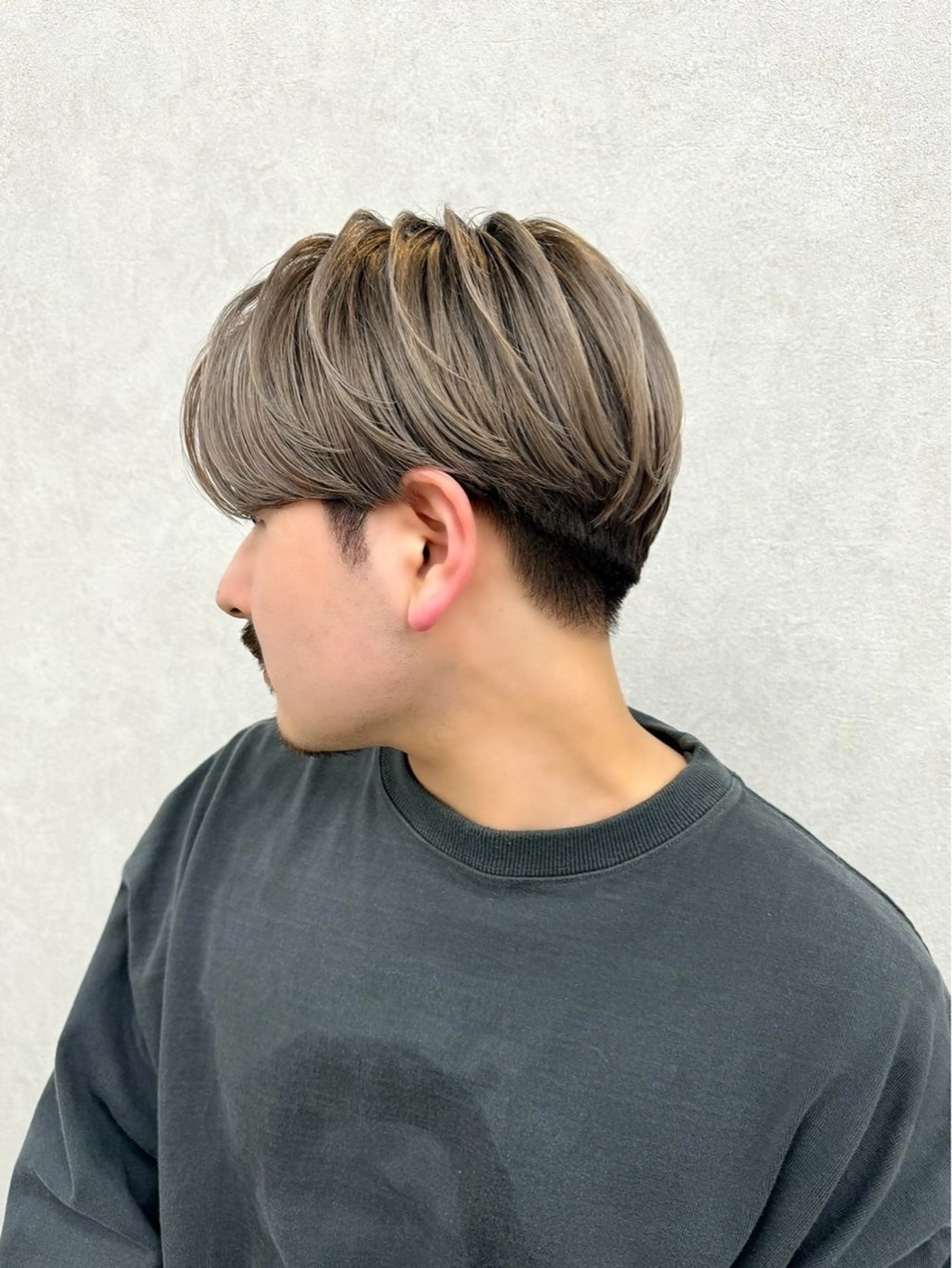 ショート カラー メンズ 山﨑 燦人のヘアスタイル