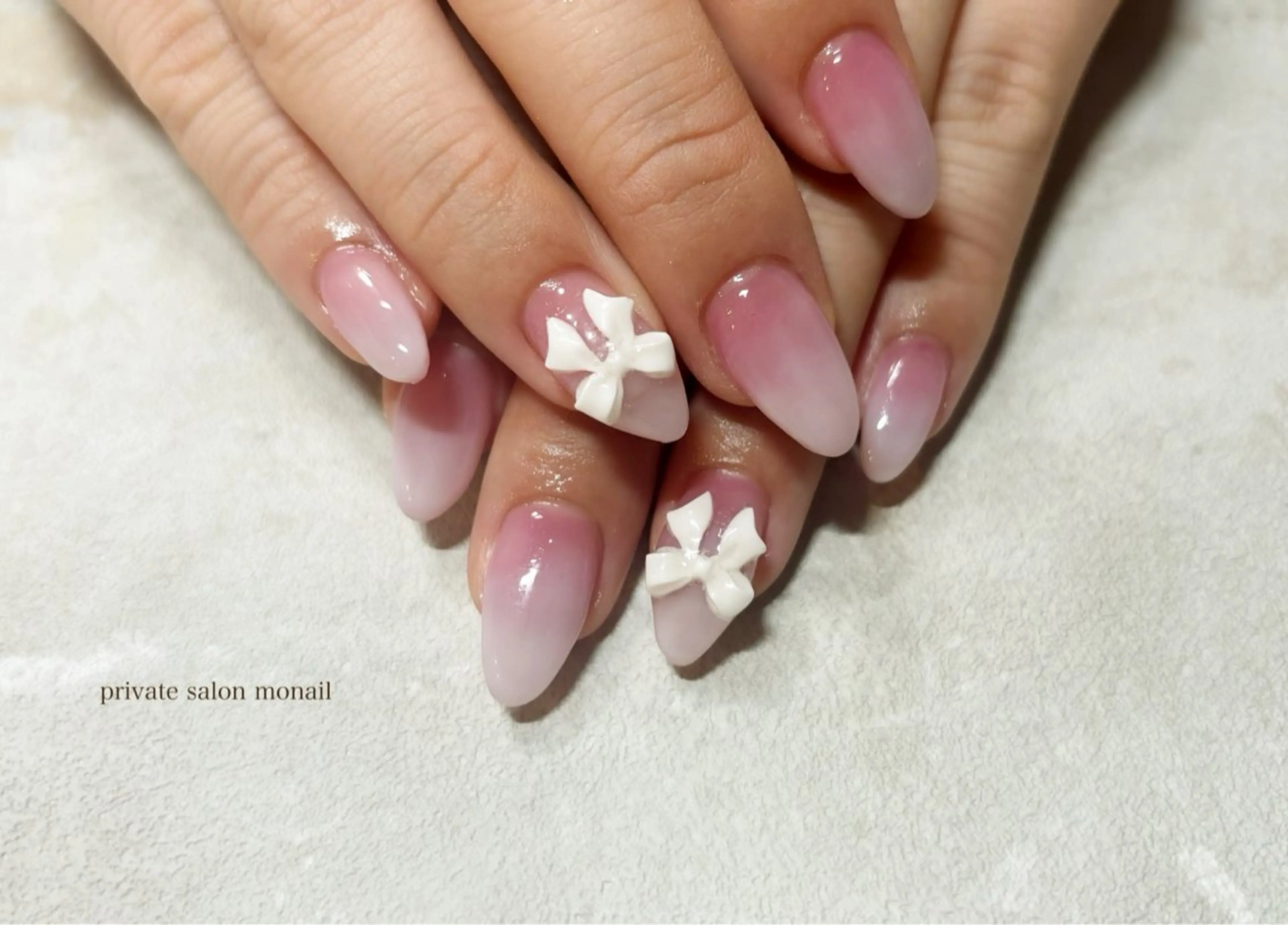 ネイル グラデーション リボン ハンドネイル private  nail monail所属・nail salon monailのネイルデザイン