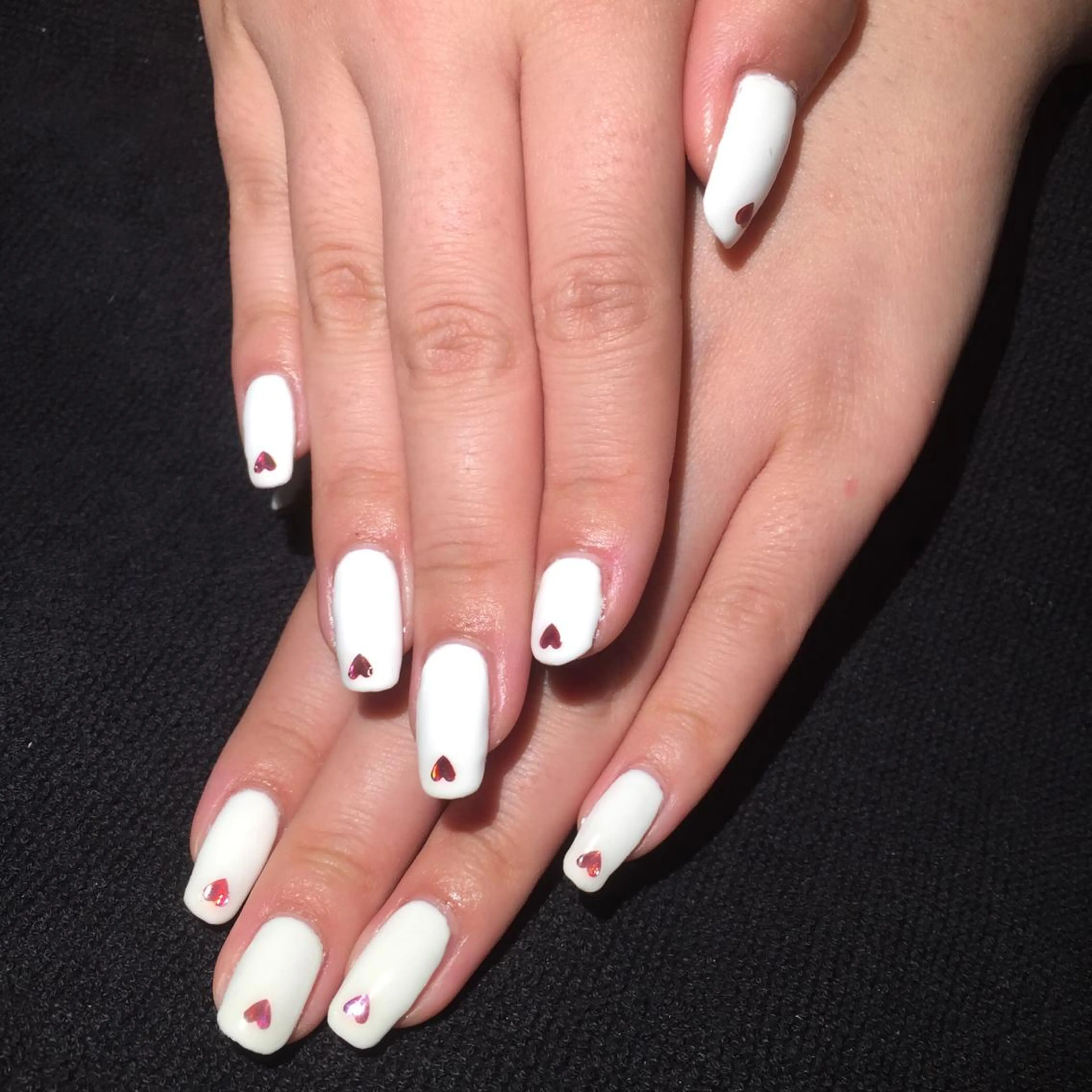 ネイル ハート シンプルネイル BANBINANAIL所属・イリネコ マリのネイルデザイン