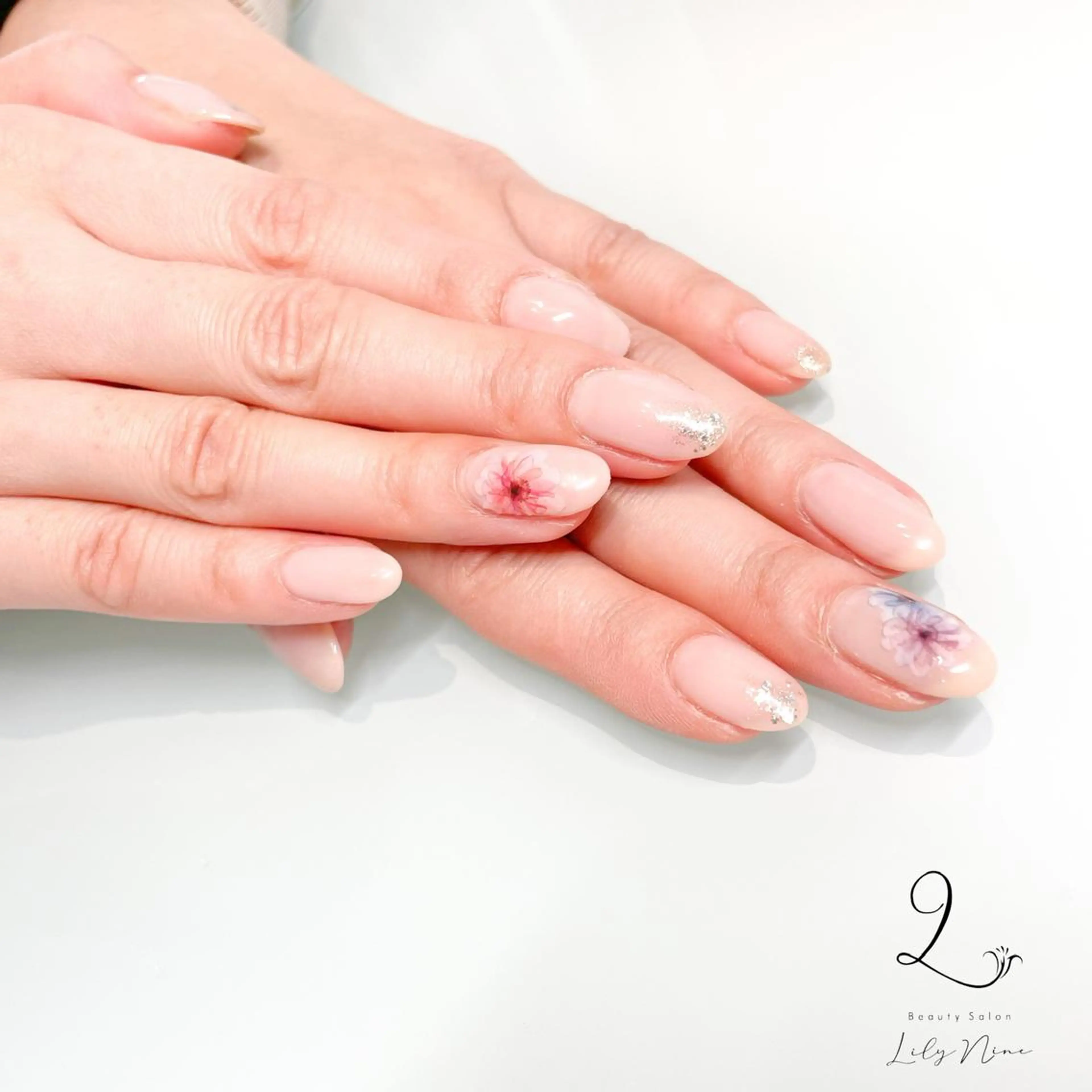 ネイル REVIA :ayaのネイルデザイン