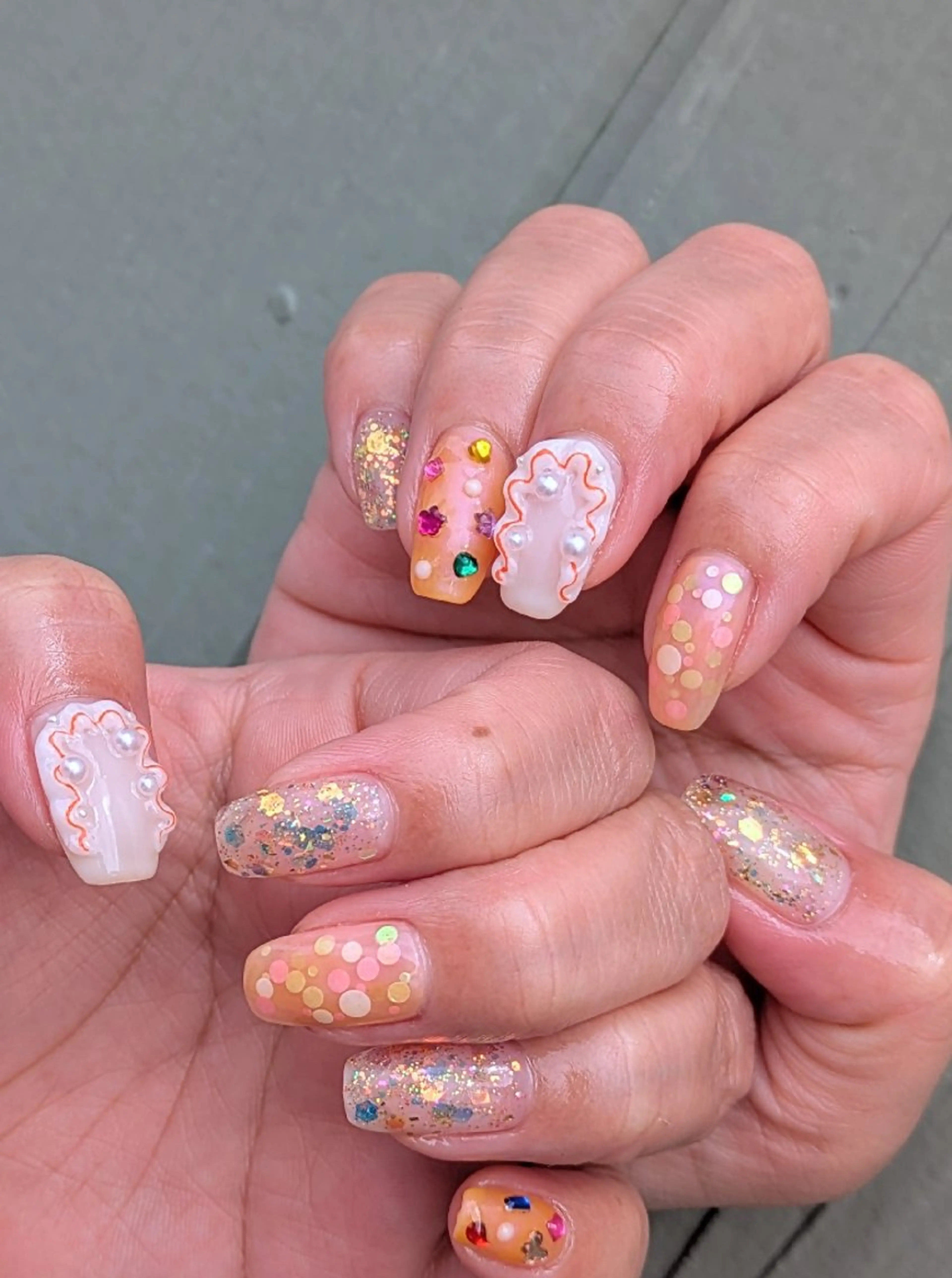 ネイル rokunana 佐野のネイルデザイン