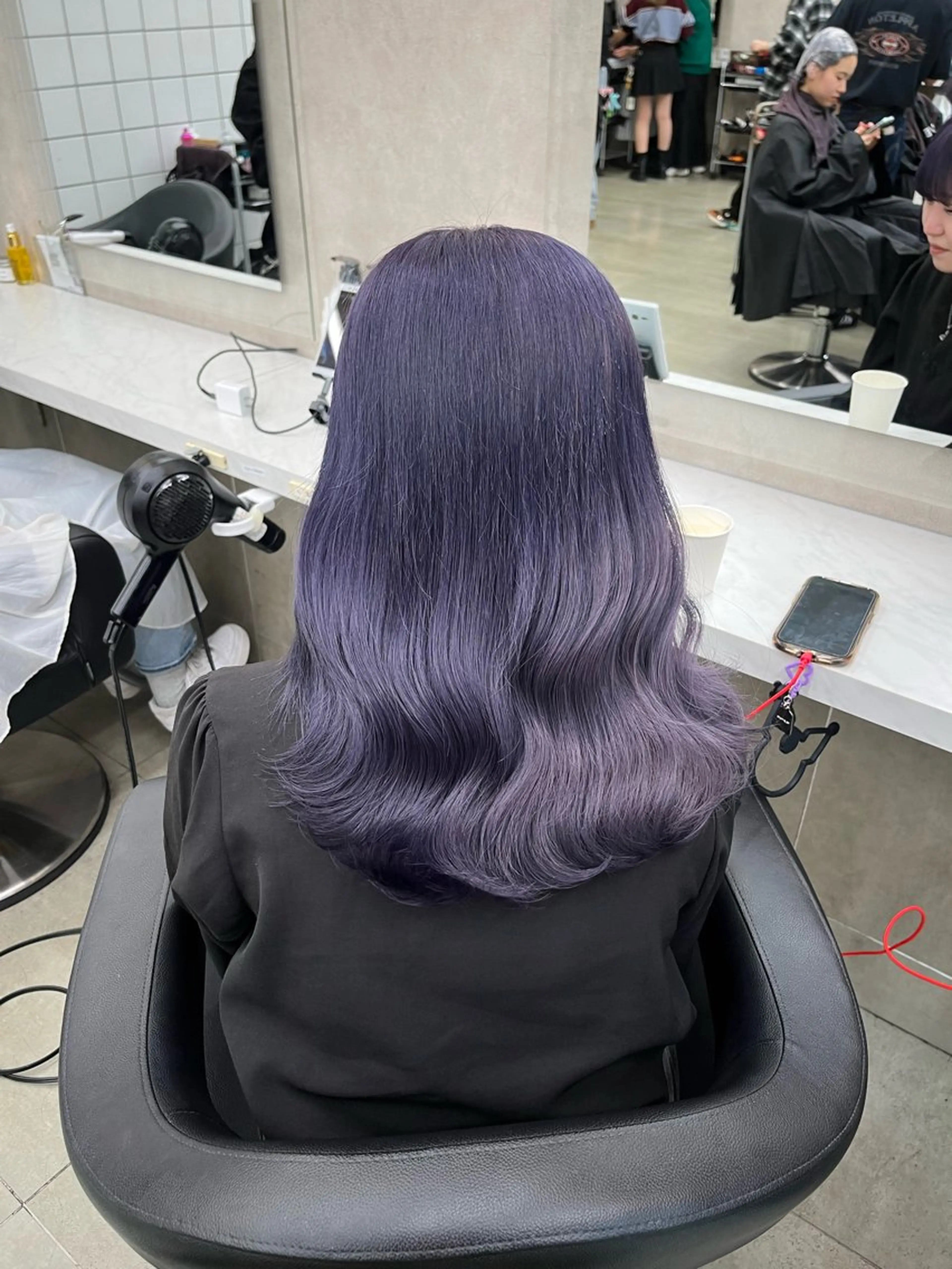 セミロング ヘアカラー トリートメント ヘッドスパ ヘアセット 寒色＆ブリーチ特化 寒色MiOのヘアスタイル