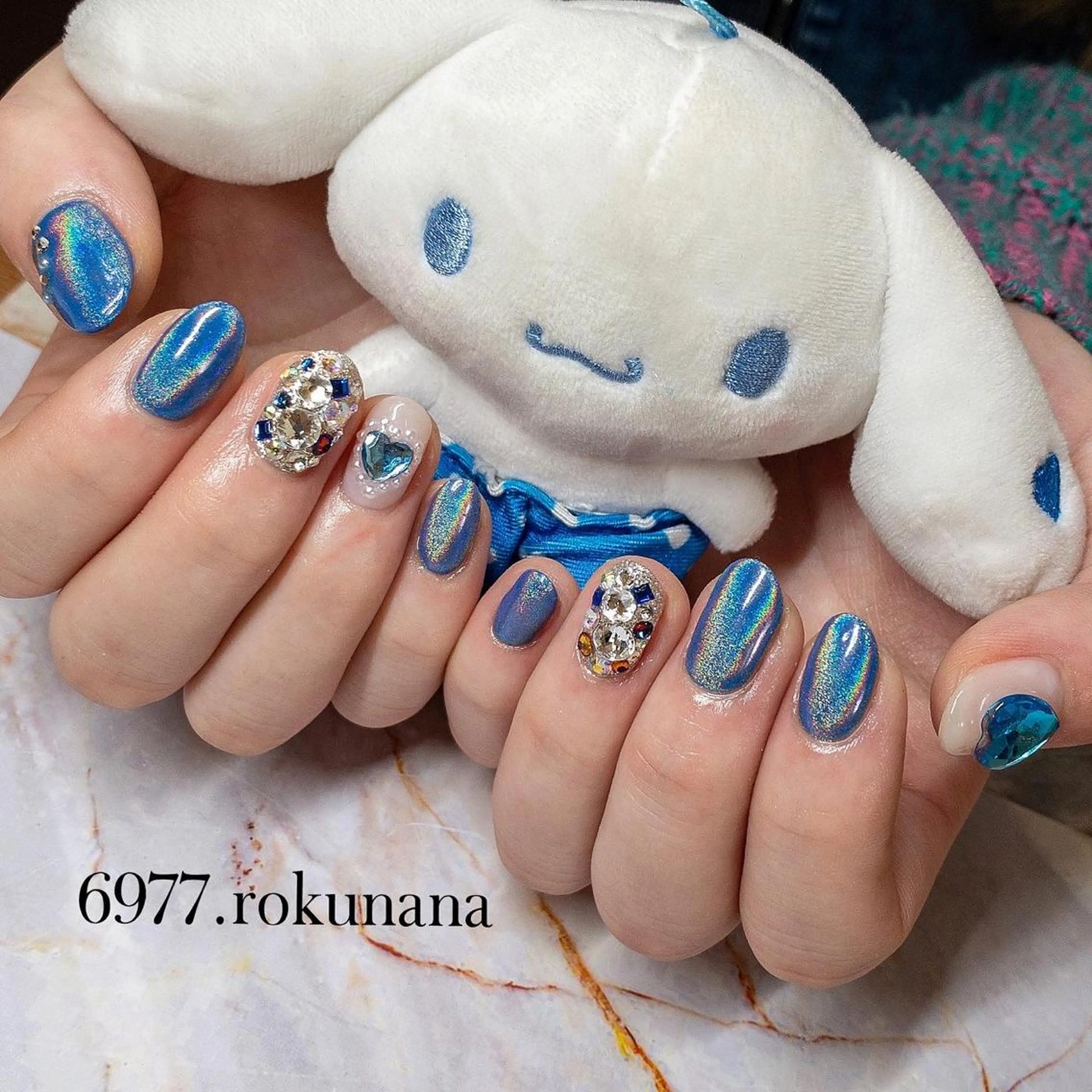 ネイル rokunana 佐野のネイルデザイン