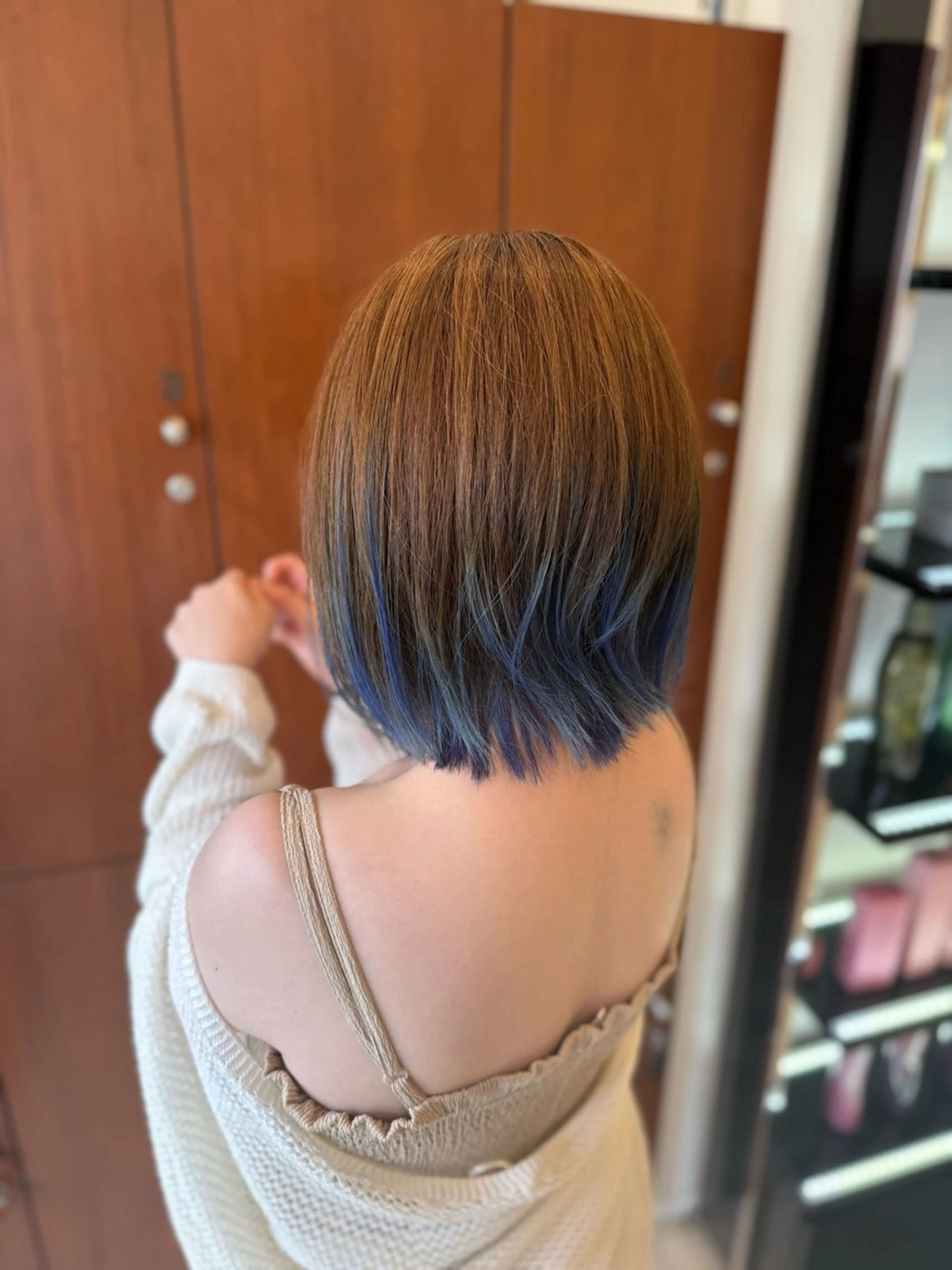 イヤリングカラー💥【ブリーチ込み】の写真