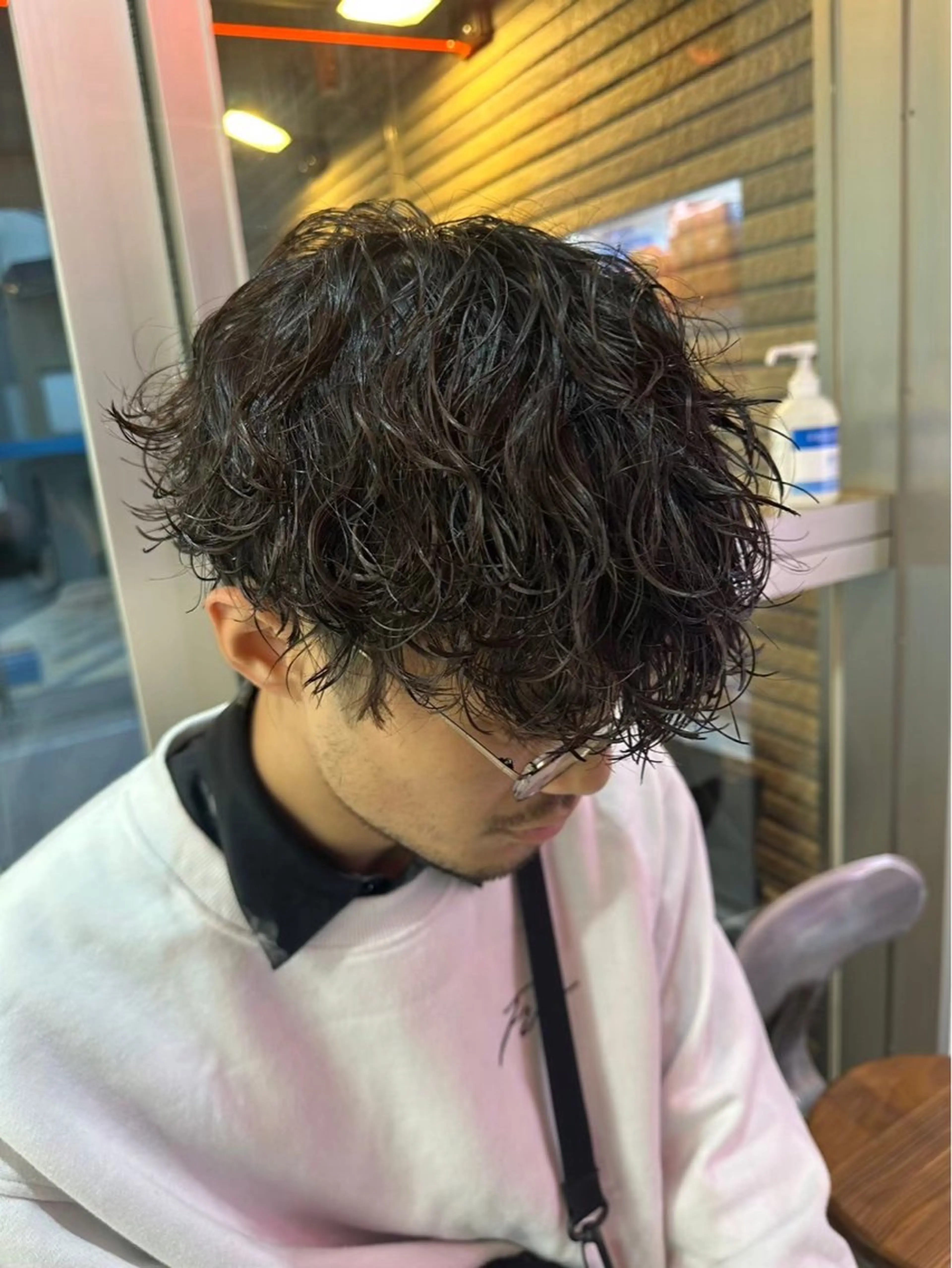 ミディアム カラー パーマ メンズ カット パーマ トリートメント ヘアセット メンズパーマ特化 🔥韓国ヘア職人🔥のヘアスタイル