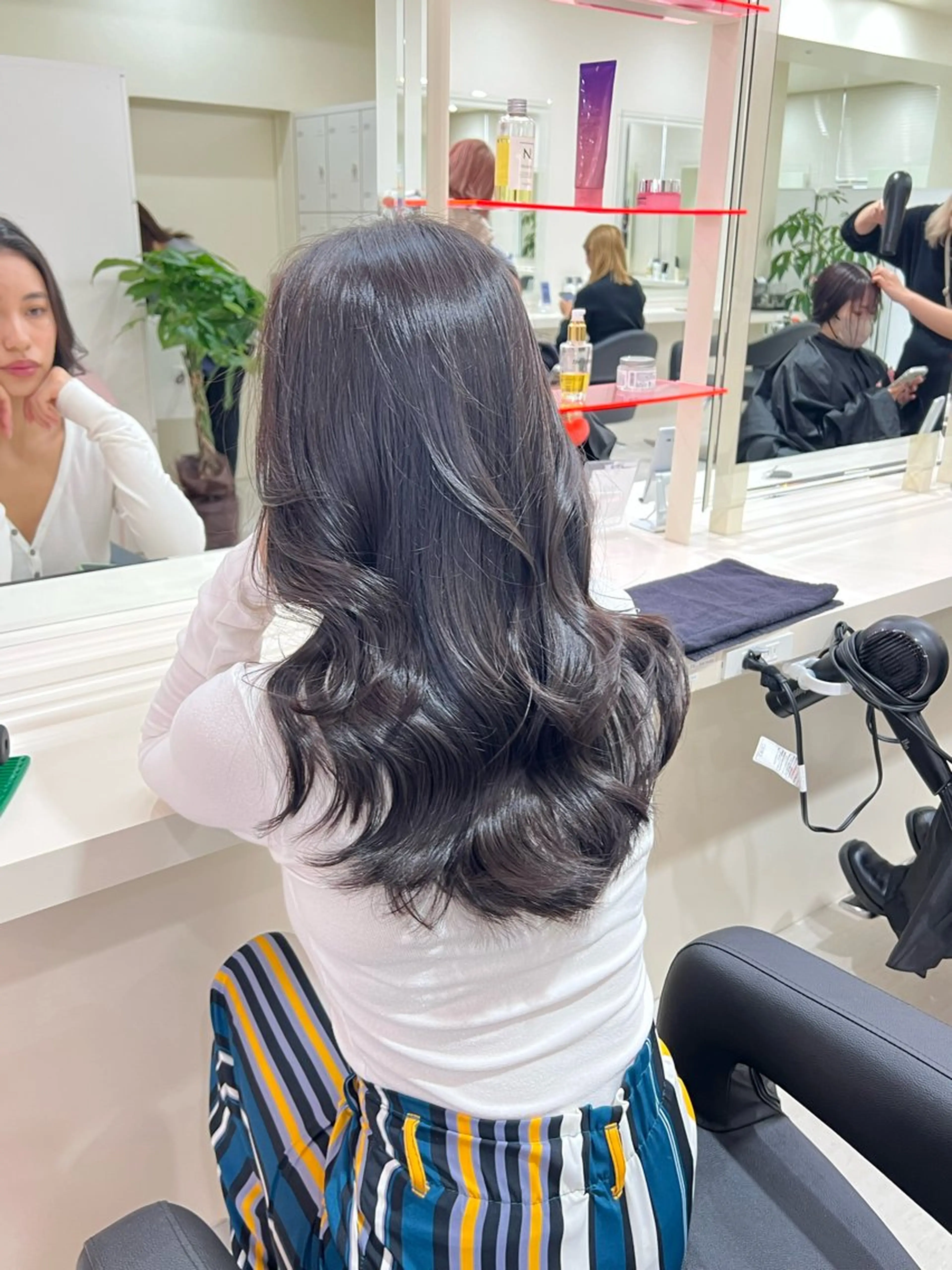セミロング ✨池袋で1番キレイな ボブ✂️ケンボーのヘアスタイル