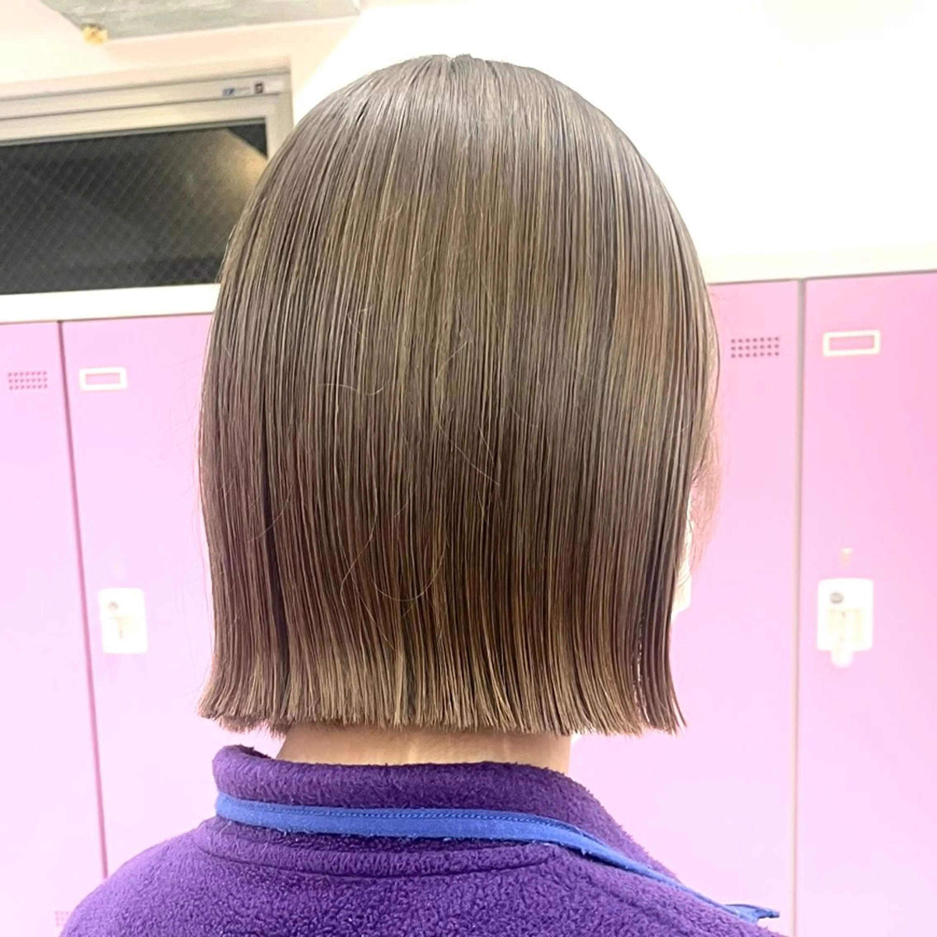 ショート カラー 艶髪 🦋CON🦋のヘアスタイル