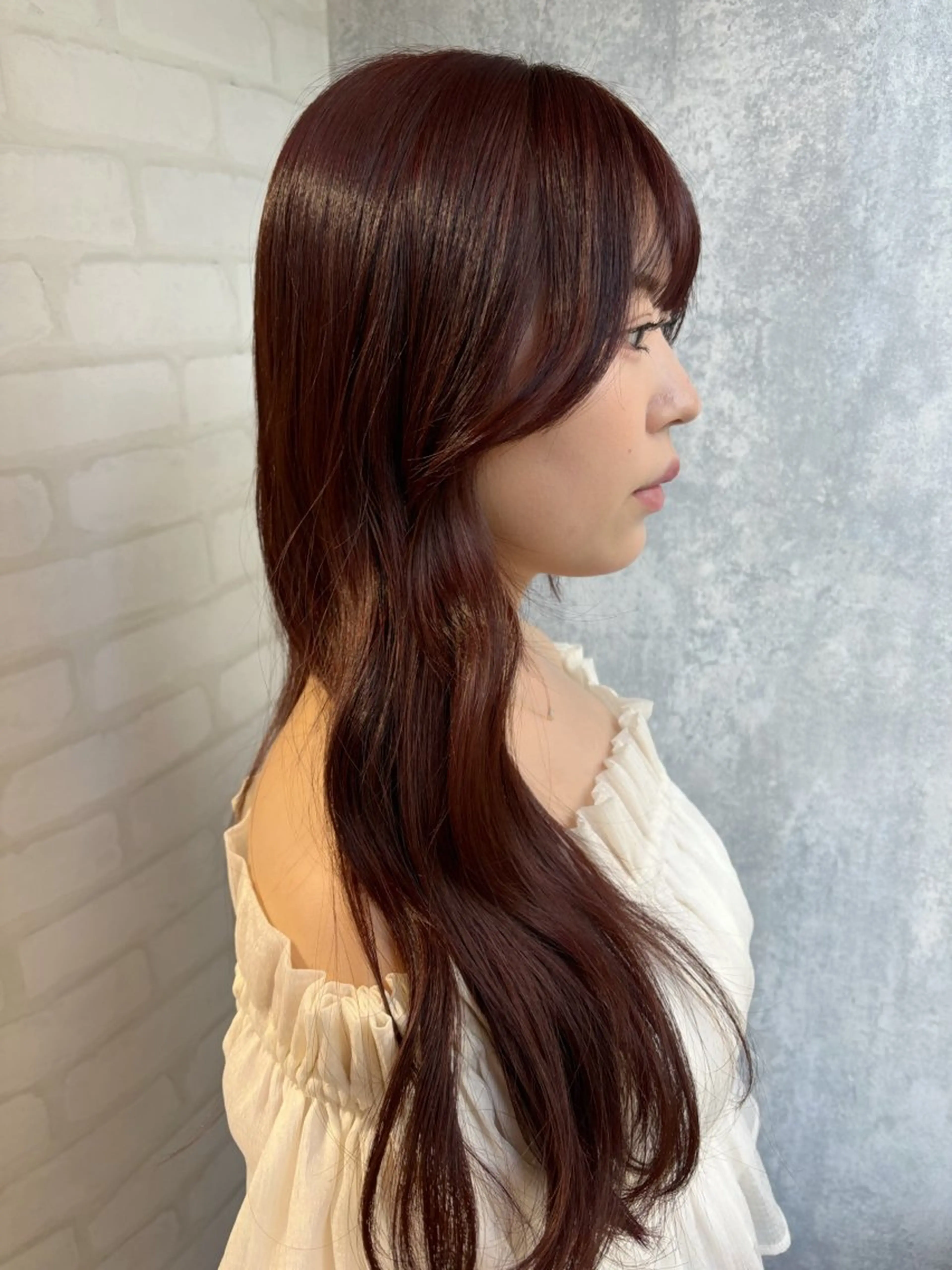 ロング カラー ブラウンカラー ピンクカラー ピンクブラウン りほ/顔周りカット/ レイヤーカットのヘアスタイル