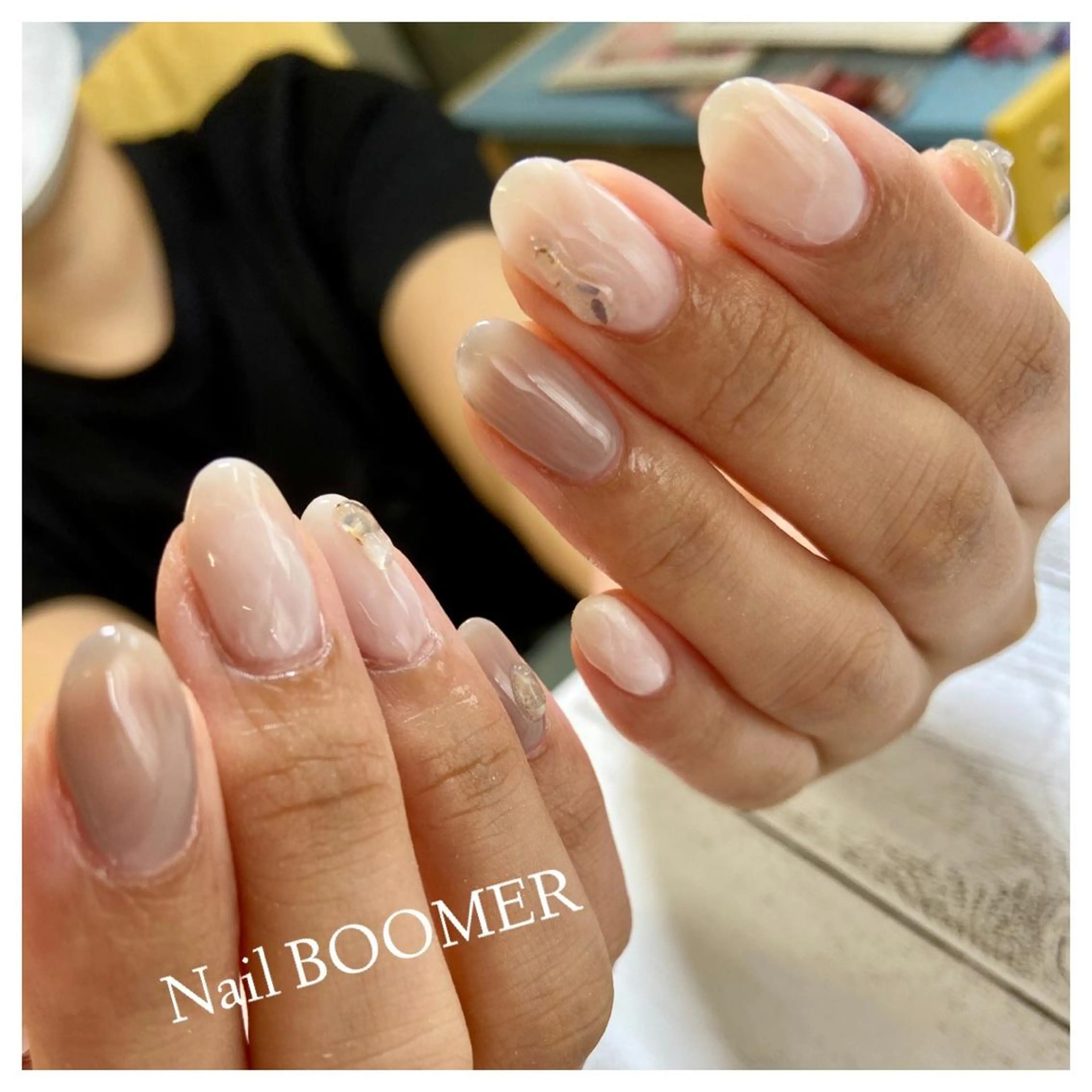 ネイル ハンドネイル フットネイル ネイル ブーマーのネイルデザイン