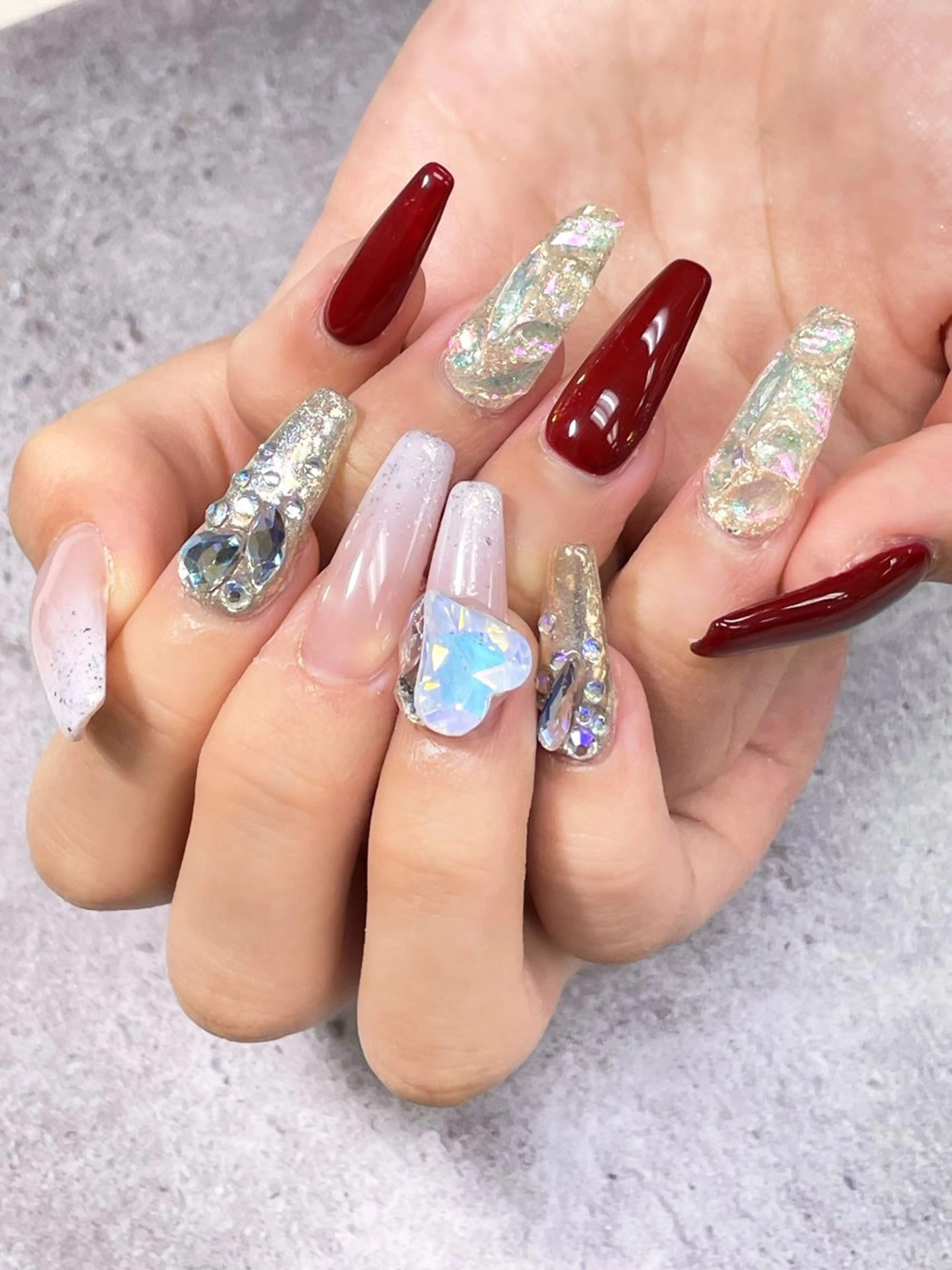 ミディアム Tanaka Nailistのネイルデザイン