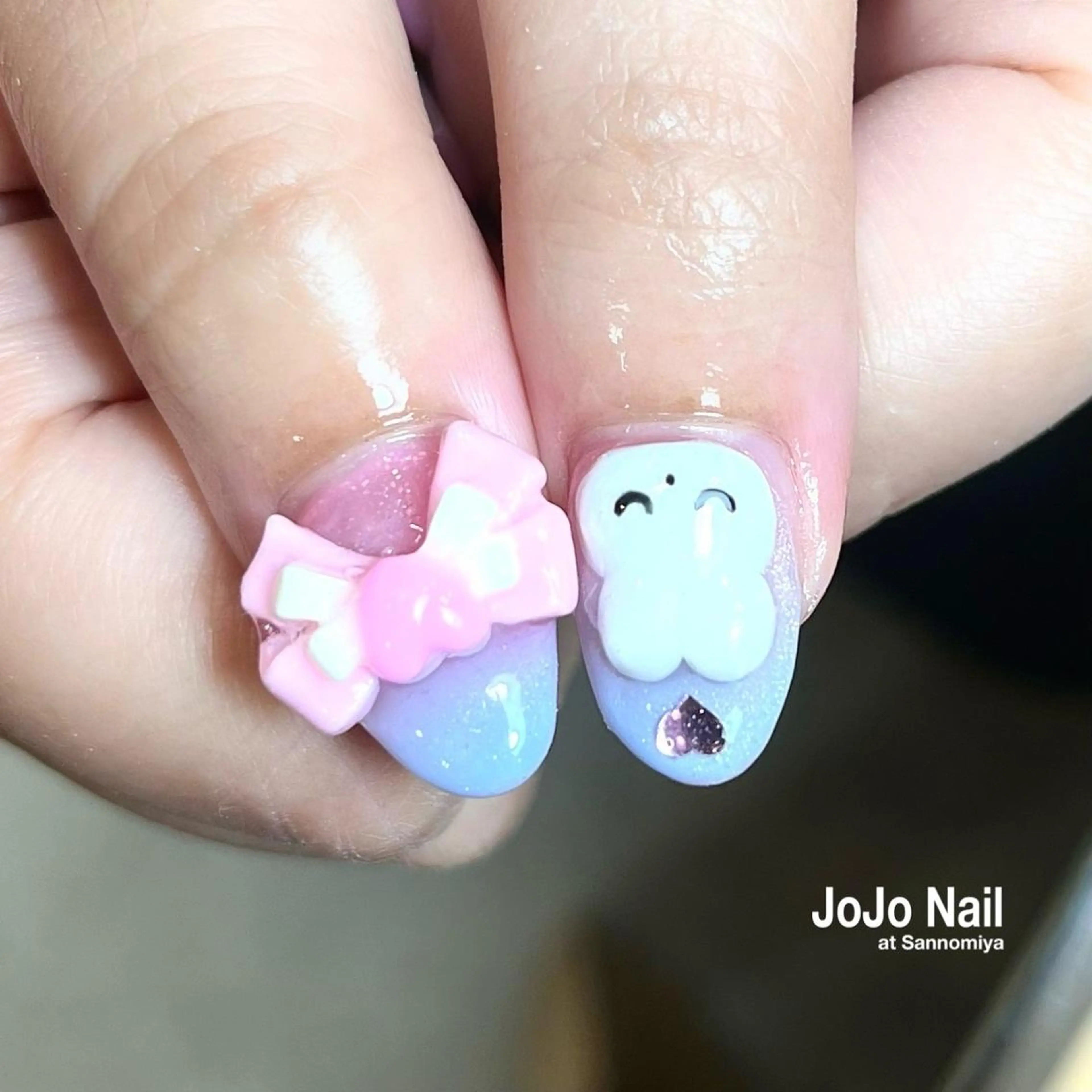 ネイル AYAKA.T /JOJO@三宮のネイルデザイン