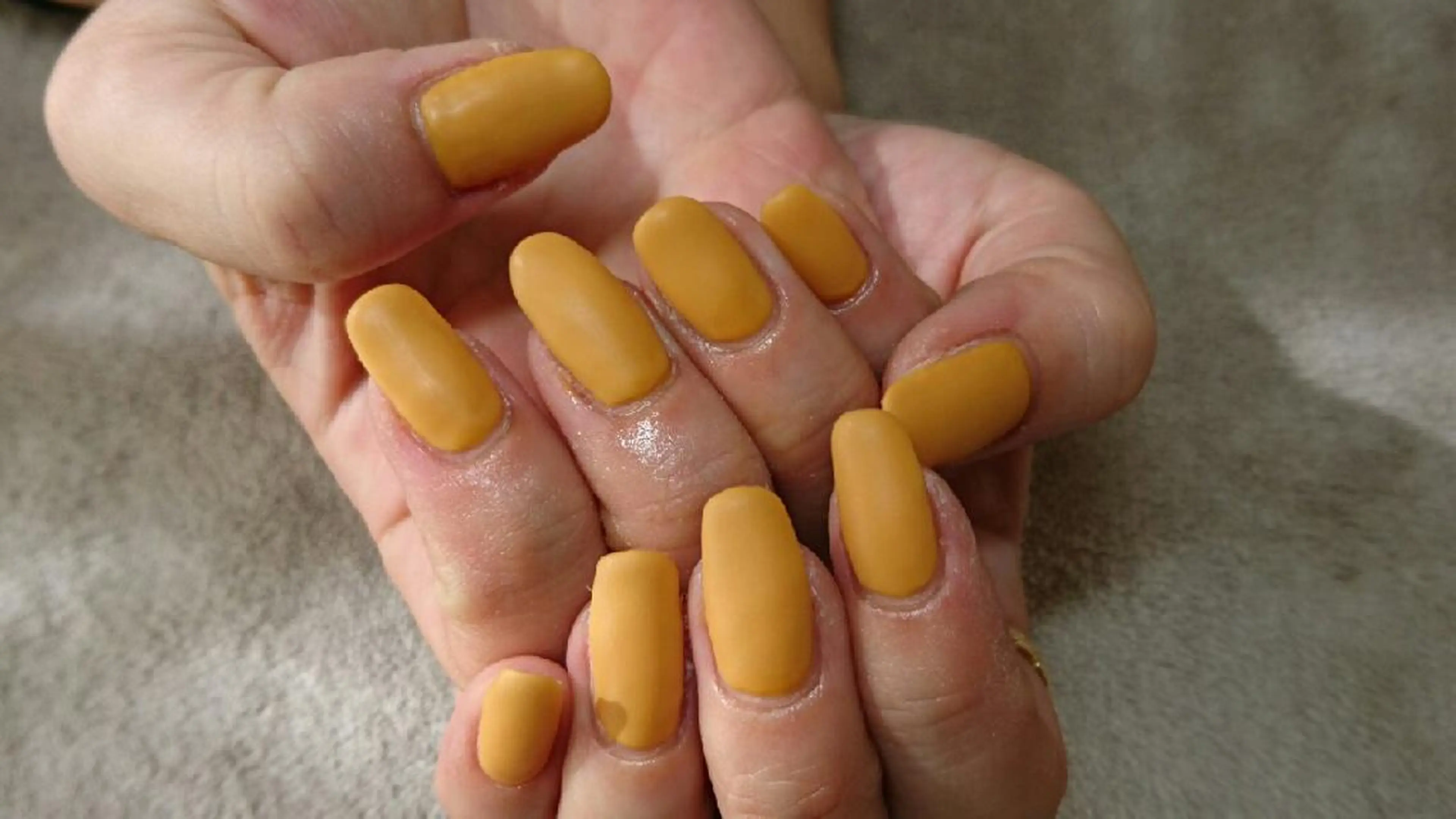 ネイル マットネイル LAVISH nail salonのヘアスタイル