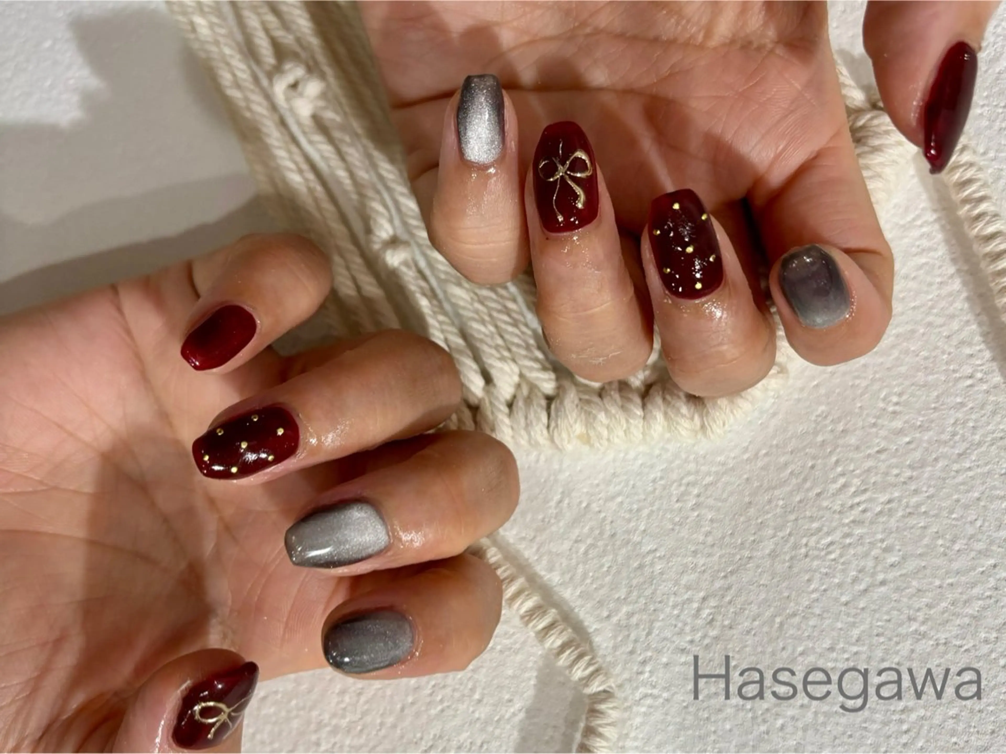 ネイル ミラーネイル リボン ハンドネイル DROP所属・DROP 長谷川のネイルデザイン