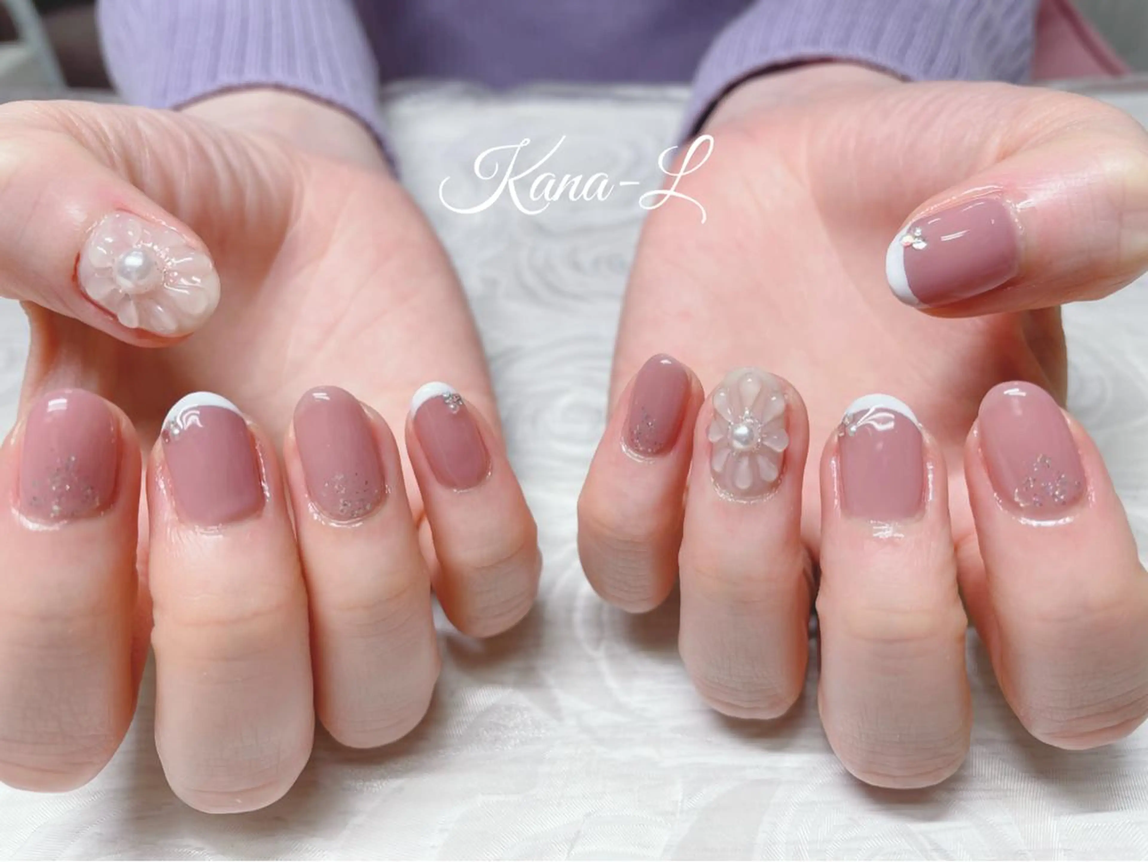 カラー ネイル フラワーネイル フレンチネイル ぷっくりネイル 芦辺 香奈のネイルデザイン