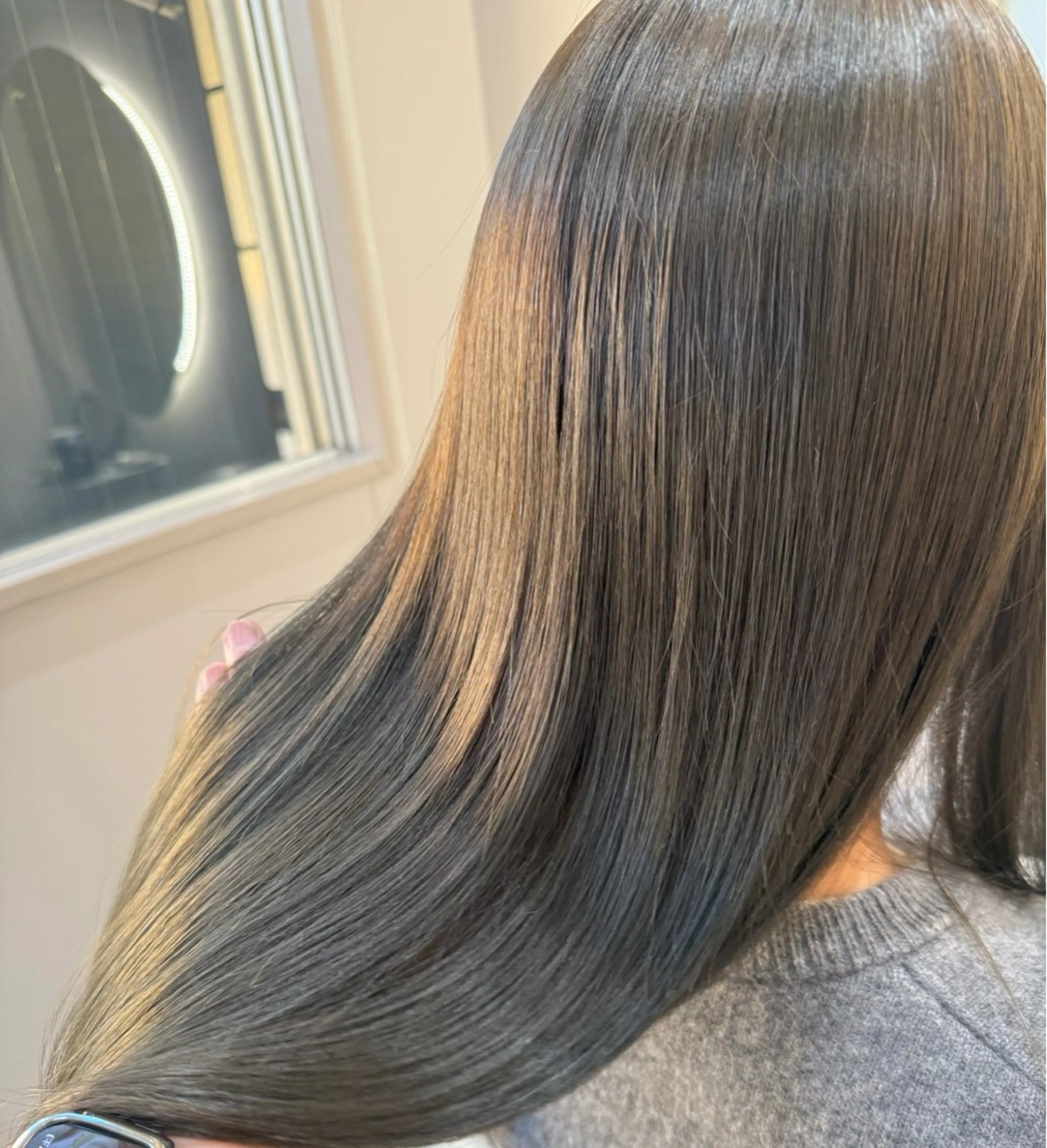 セミロング カット ヘアカラー トリートメント 🥇ブリーチ無し 透明感🥇佐藤のヘアスタイル