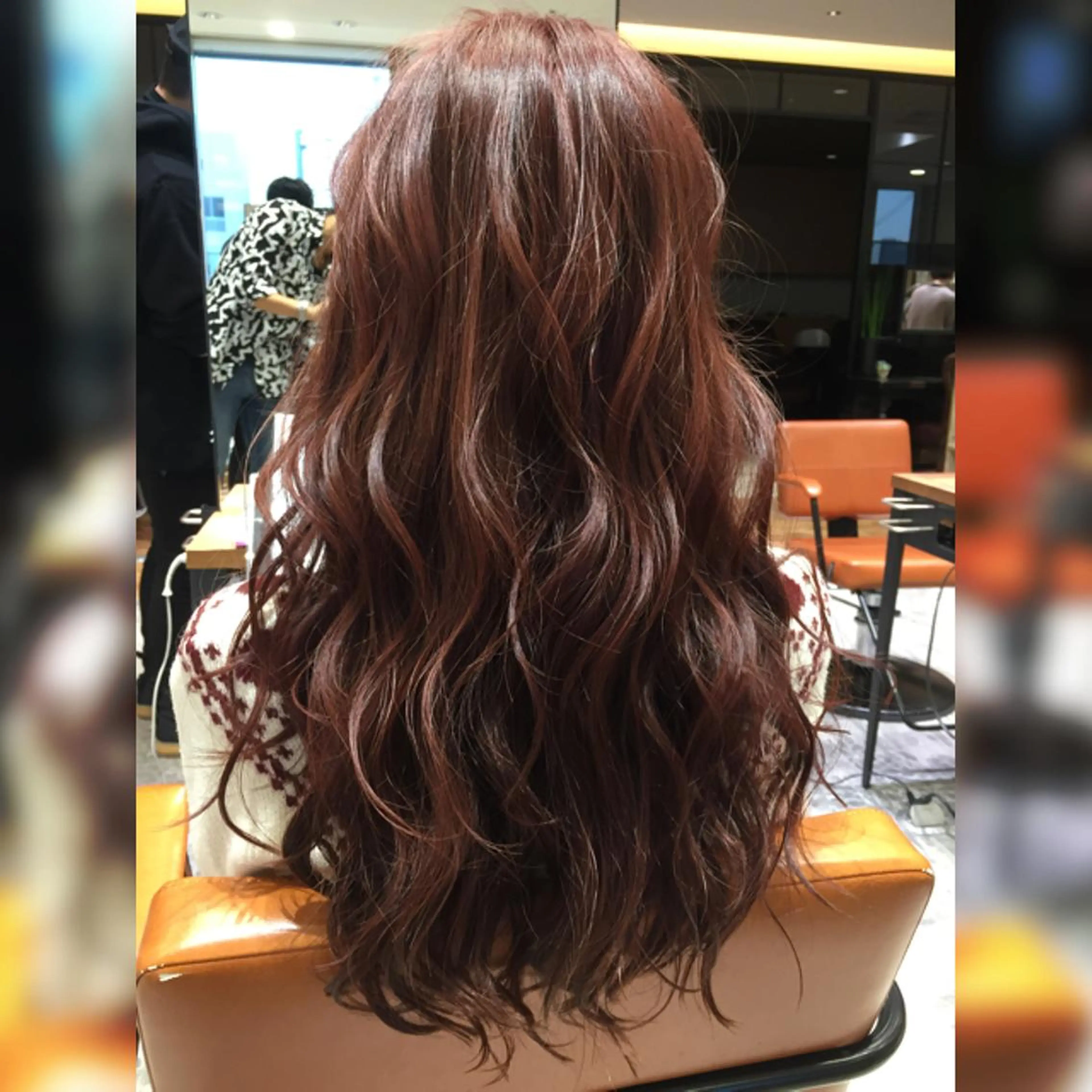 ロング カラー ロング Soleria /ソレリア所属・メンズカットのプロ 田中慎一のヘアスタイル