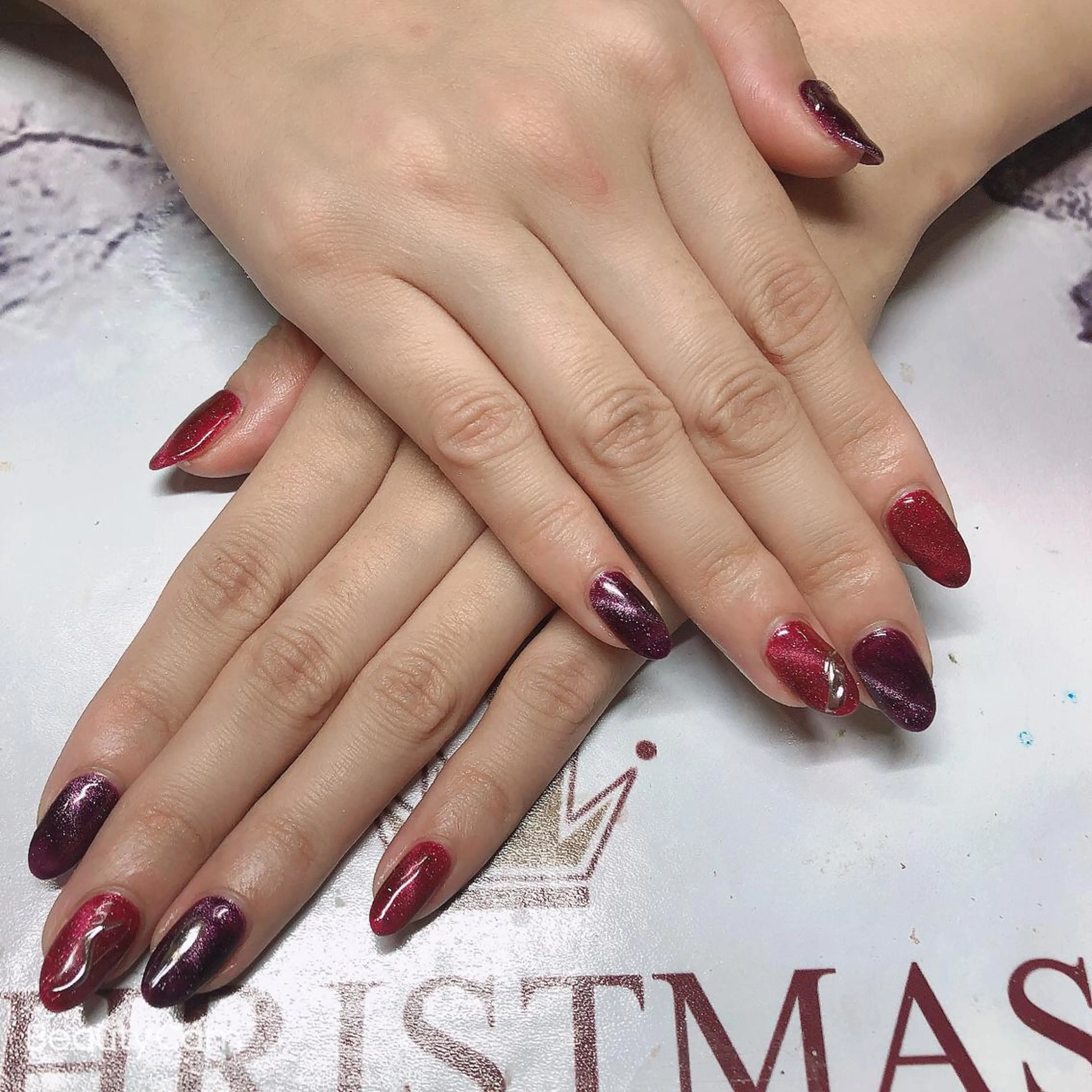 ネイル Guarendo錦糸町店所属・ガレンドウ 白澤 愛子のネイルデザイン