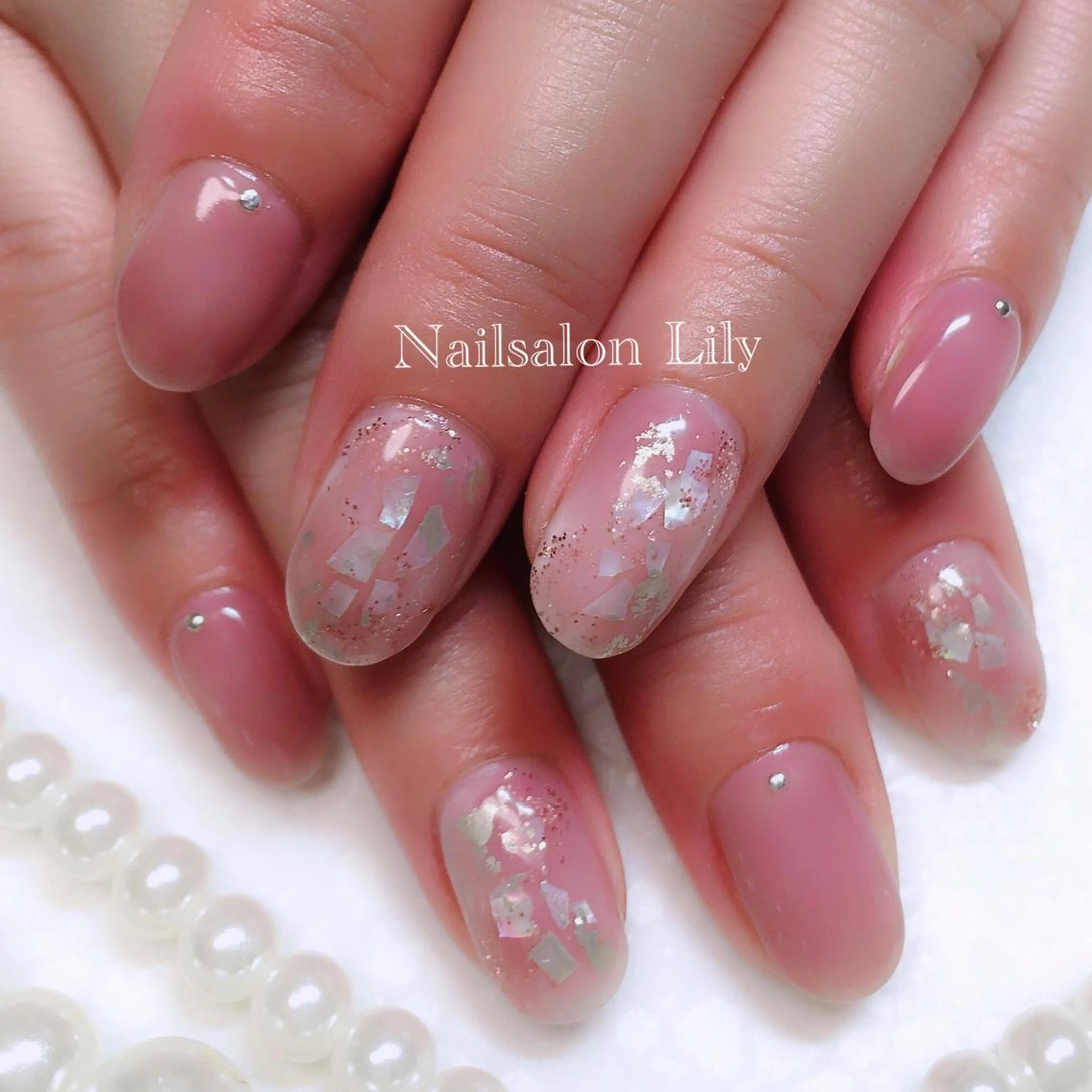 ネイル アートネイル Nailsalon Lilyのネイルデザイン