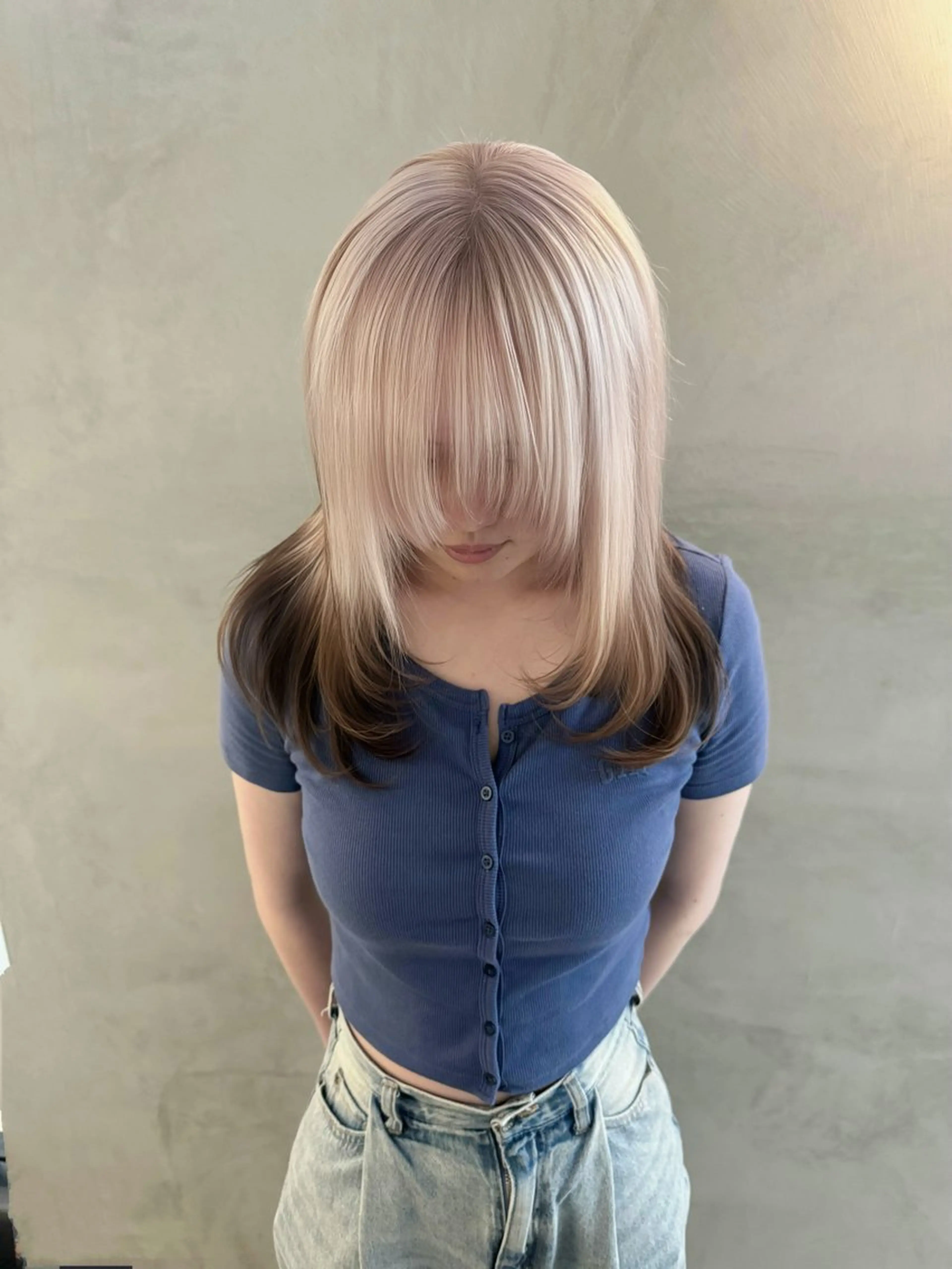 ロング カラー PELE アネックス梅田茶屋町店所属・PELE ハイトーン RIMUのヘアスタイル