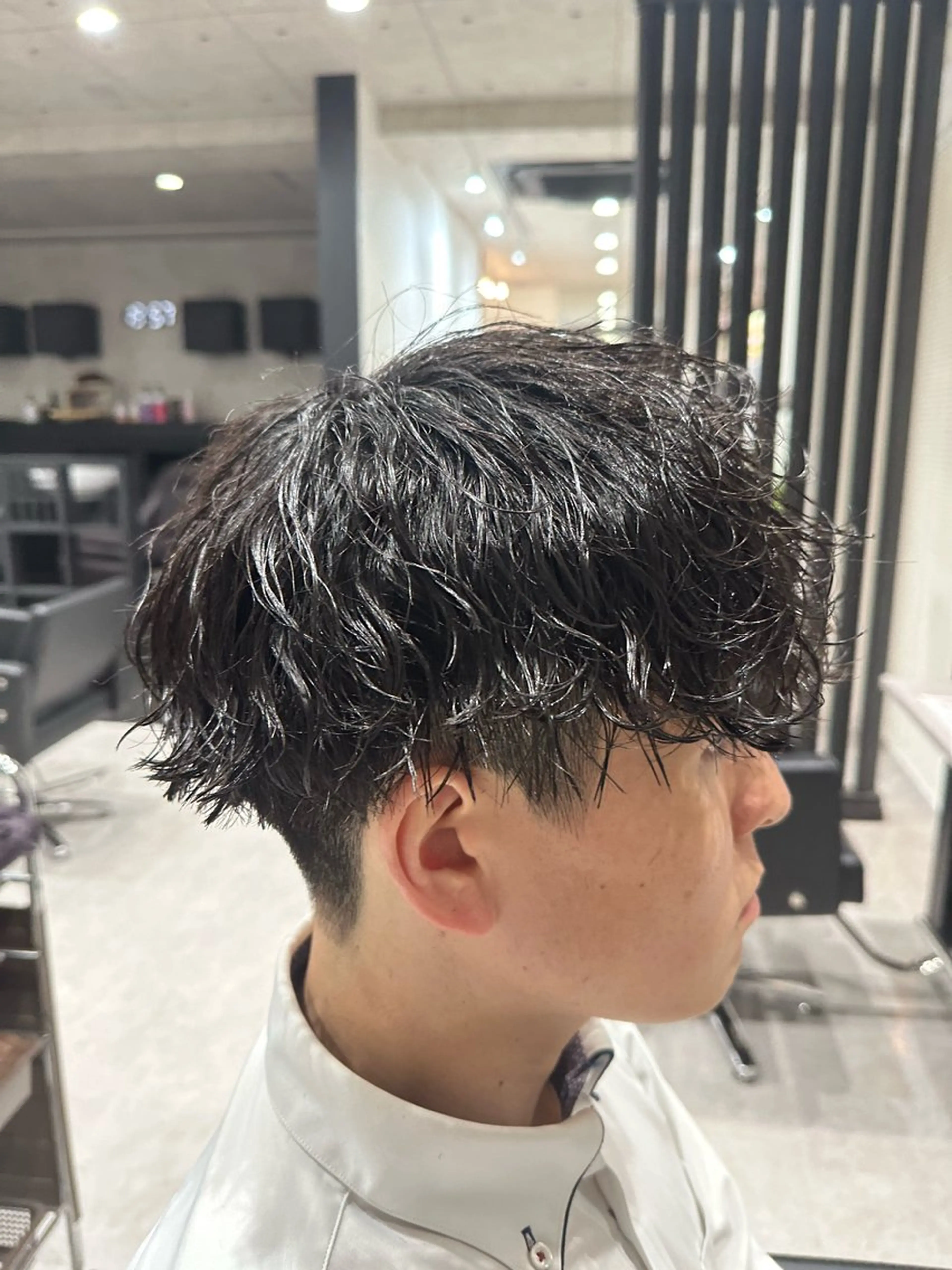 ショート パーマ メンズ メンズパーマ 波巻きパーマ カット パーマ 「パーマ指名No1 🥇」小日向悠のヘアスタイル