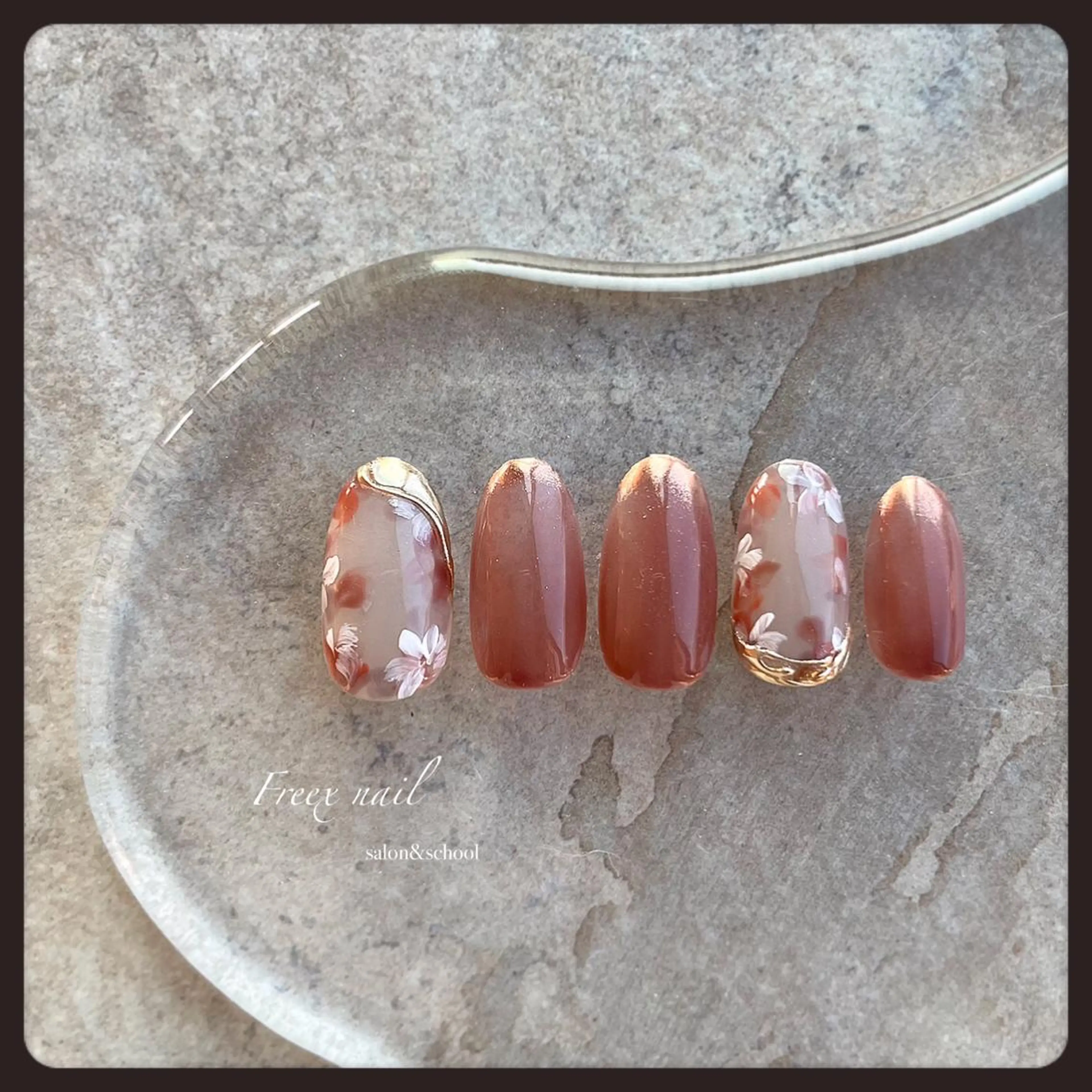 ネイル フラワーネイル ニュアンスネイル ハンドネイル ハンドケア Freex nail所属・freex nail /ニュアンス/個性派のネイルデザイン