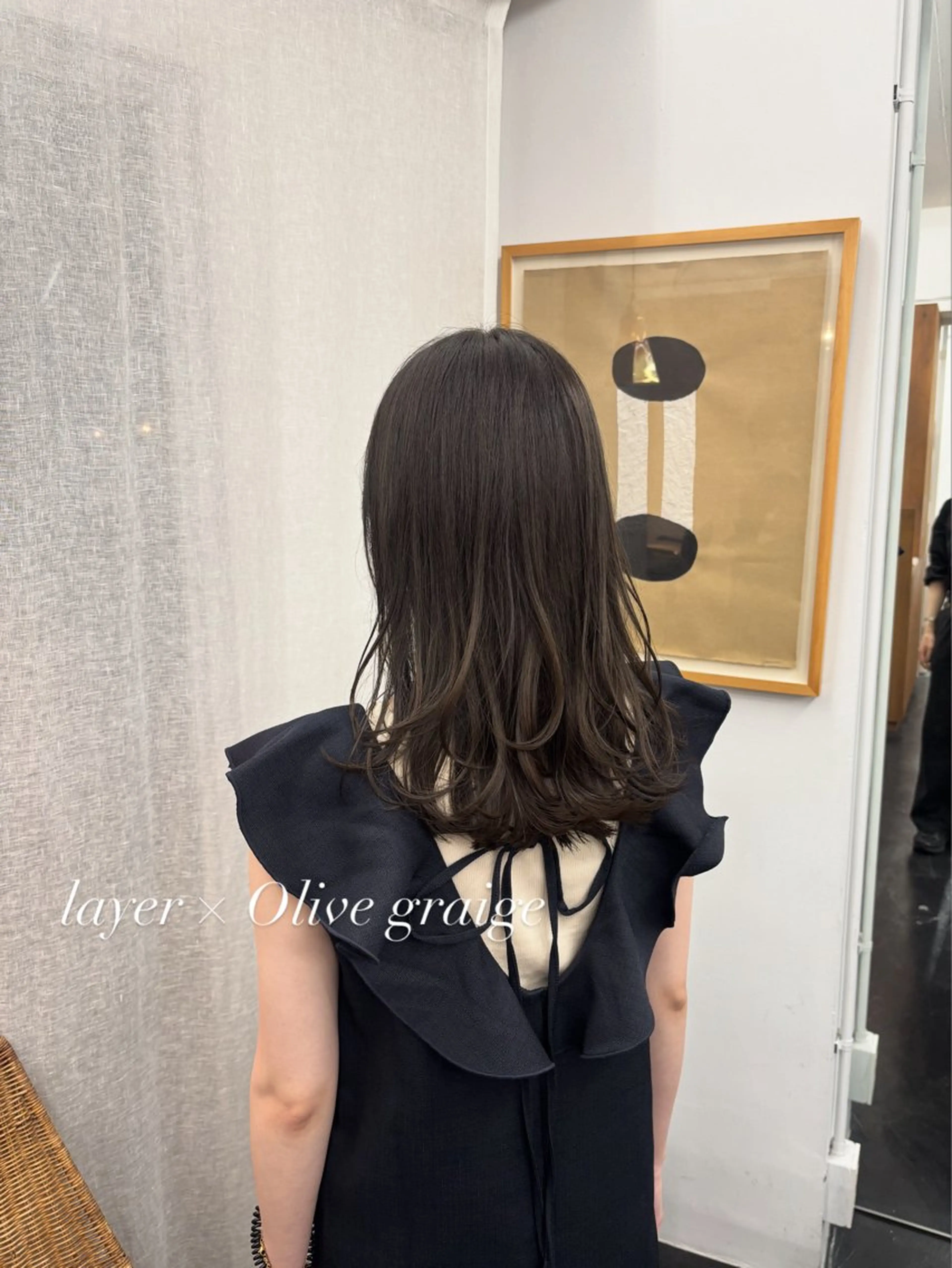 セミロング カラー 透明感カラー グレージュ オリーブグレージュ オリーブグレー レイヤーカット カット ヘアカラー ヤマザキ アヤメ 【シベルバレー横浜】のヘアスタイル