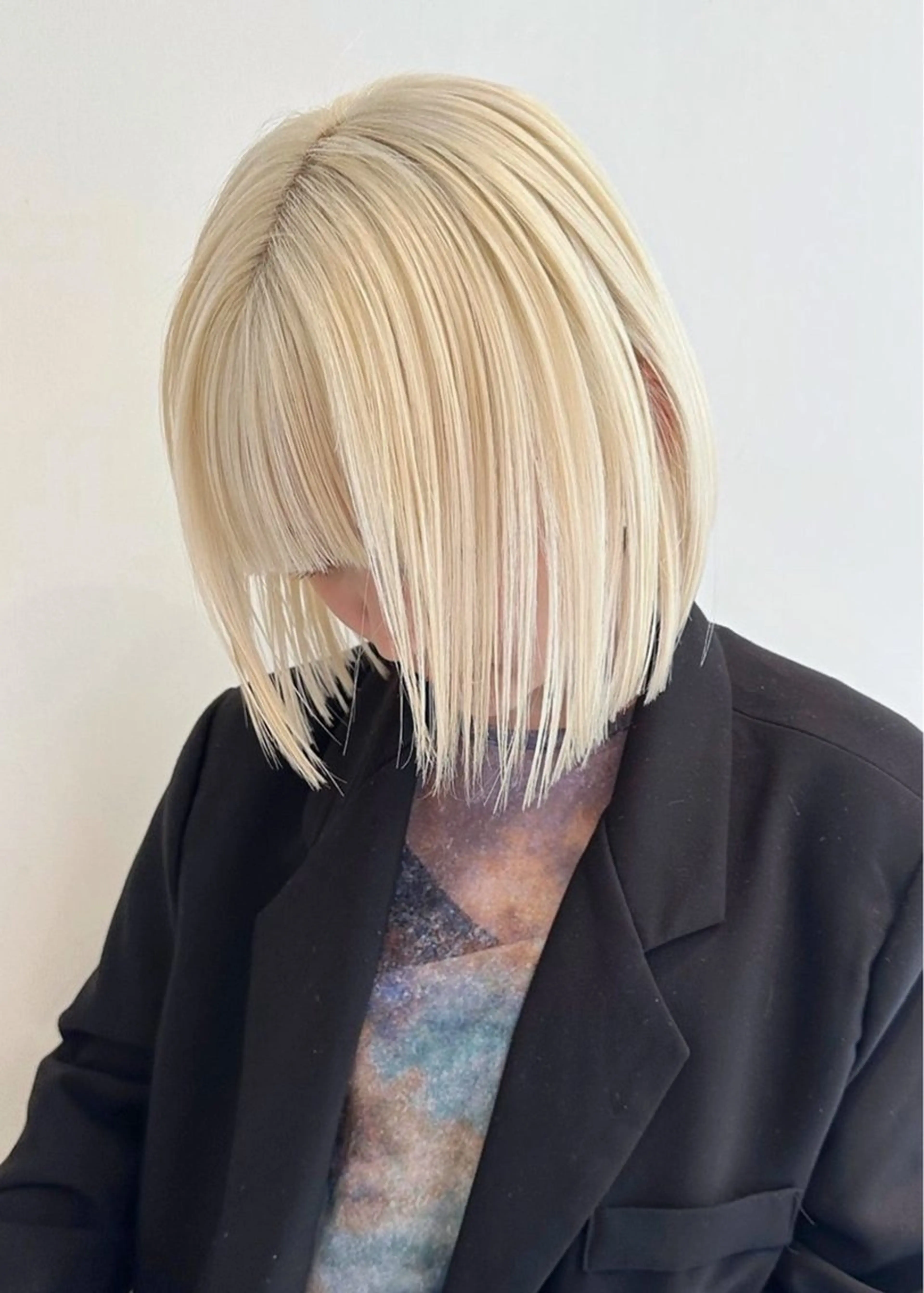 【ケアハイトーンにしたい方オススメ🍒】リタッチブリーチ+カラー+外部補習トリートメント8960円☀️の写真